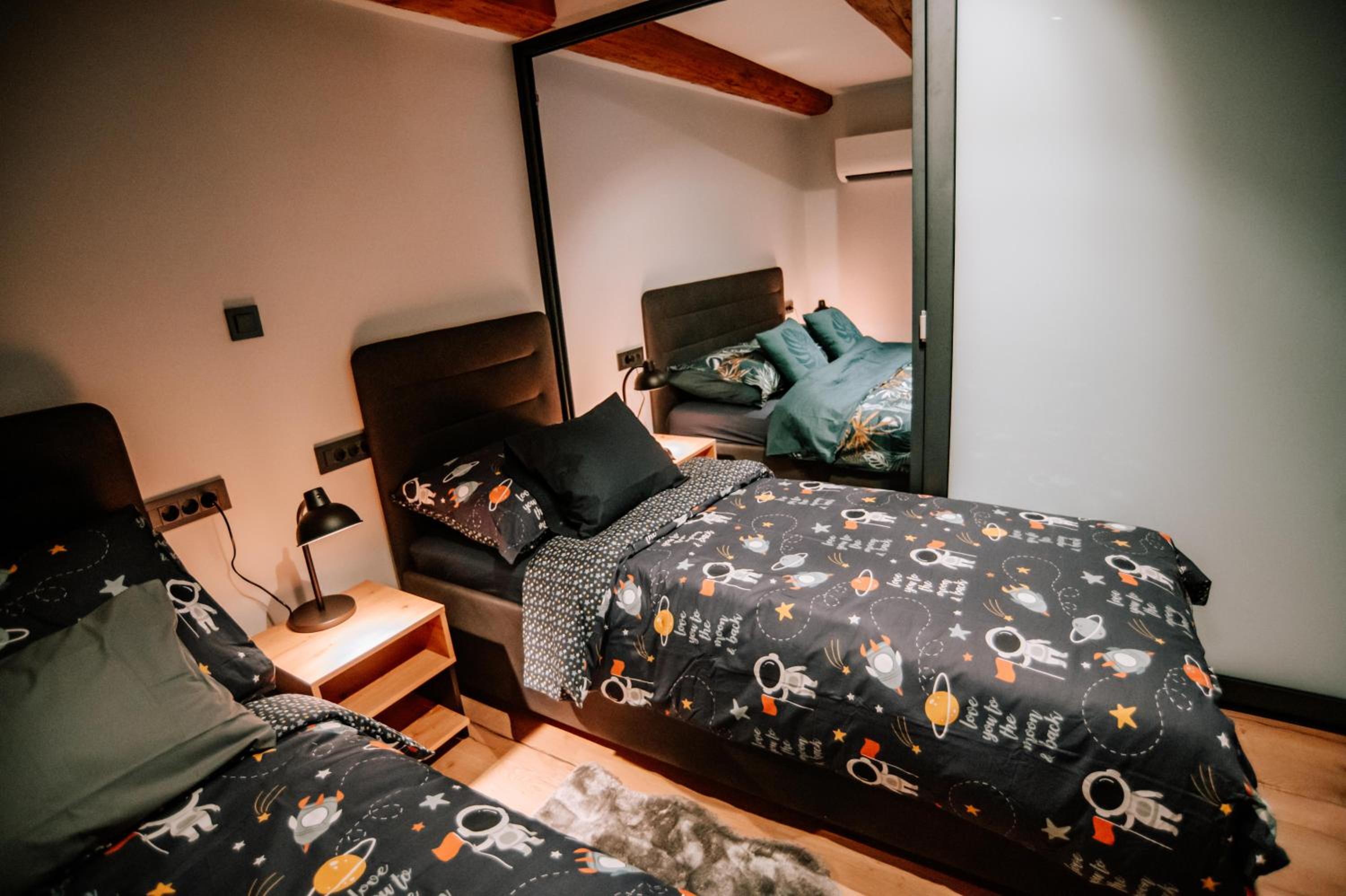 Apartman Saturn