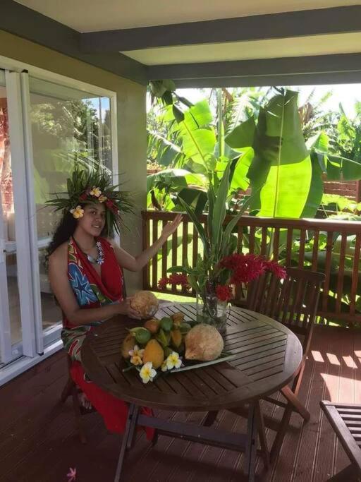 Dominic's Beach Bungalow