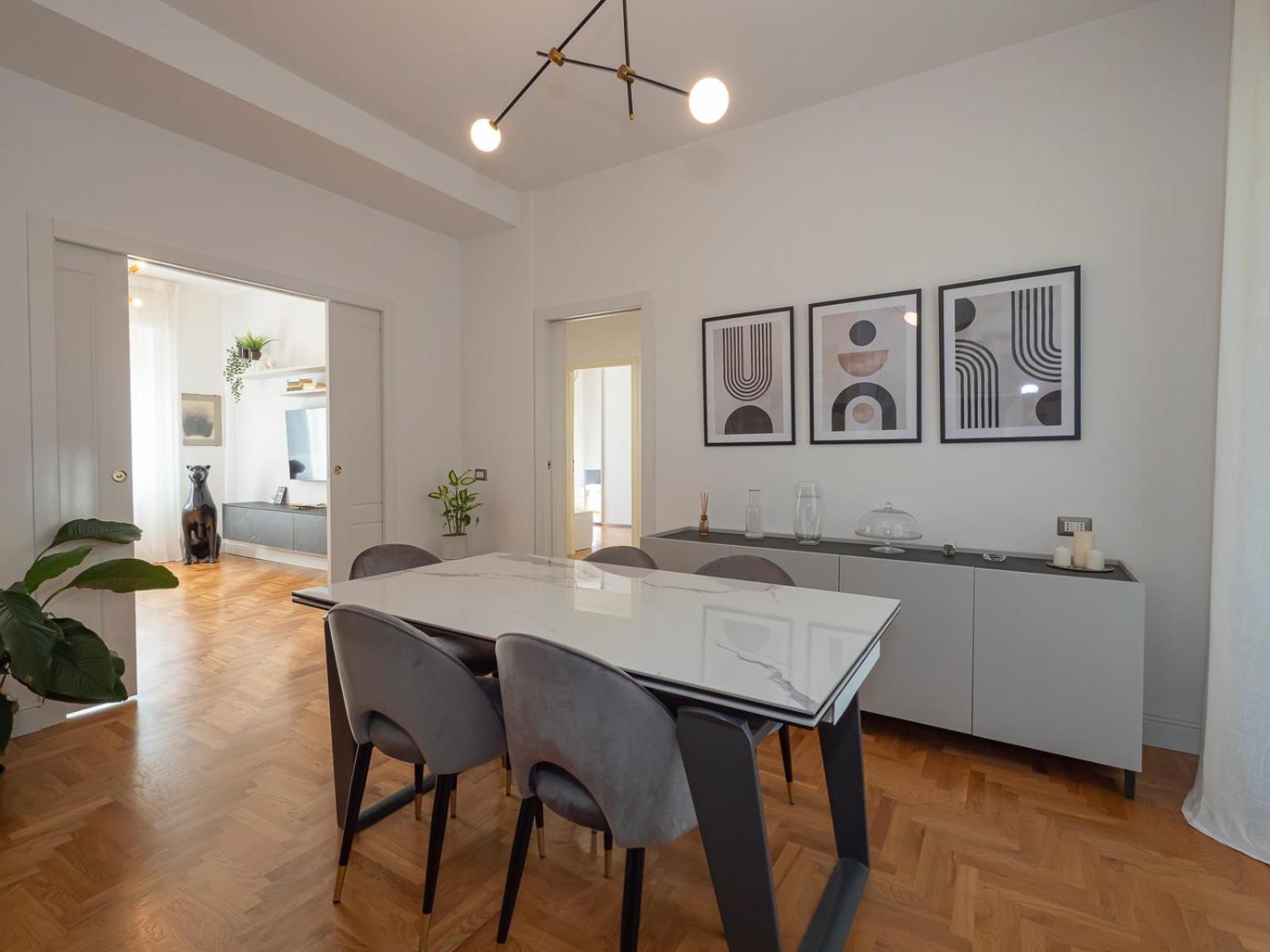 Big apartment close to Bocconi / Humanitas / IEO
