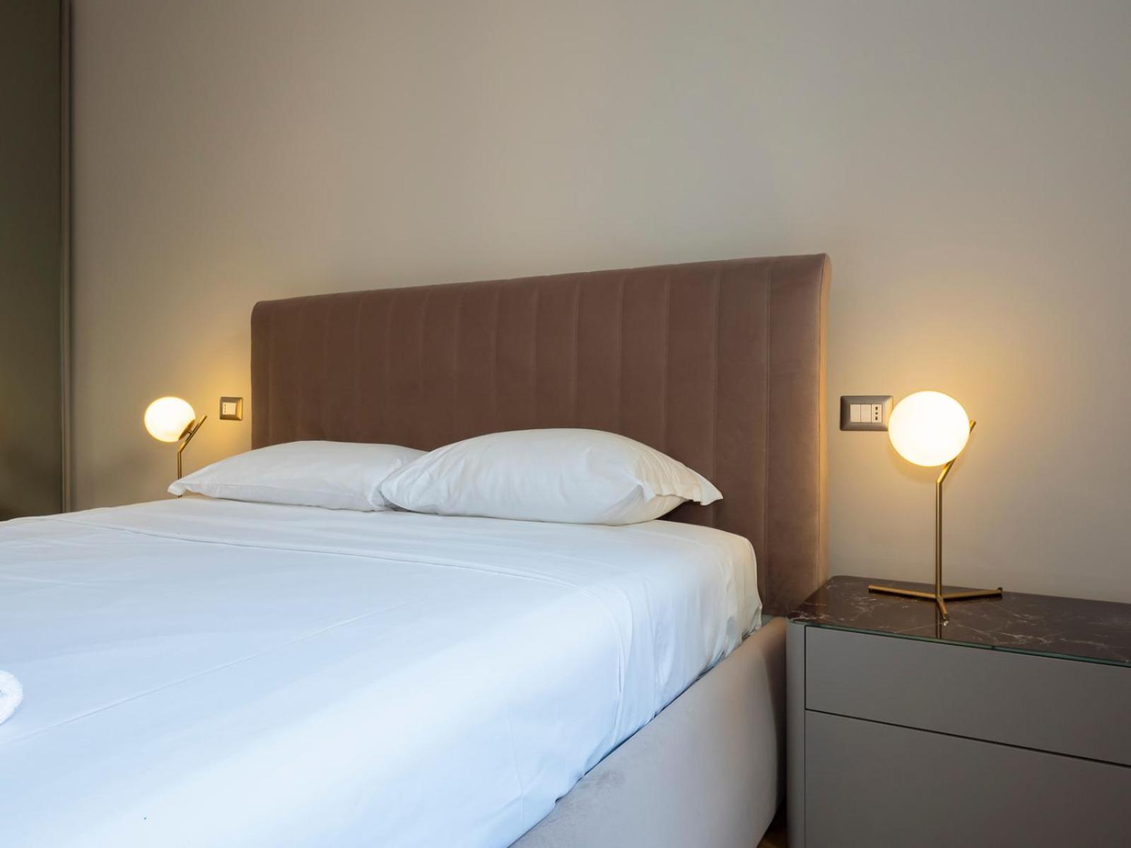 Big apartment close to Bocconi / Humanitas / IEO