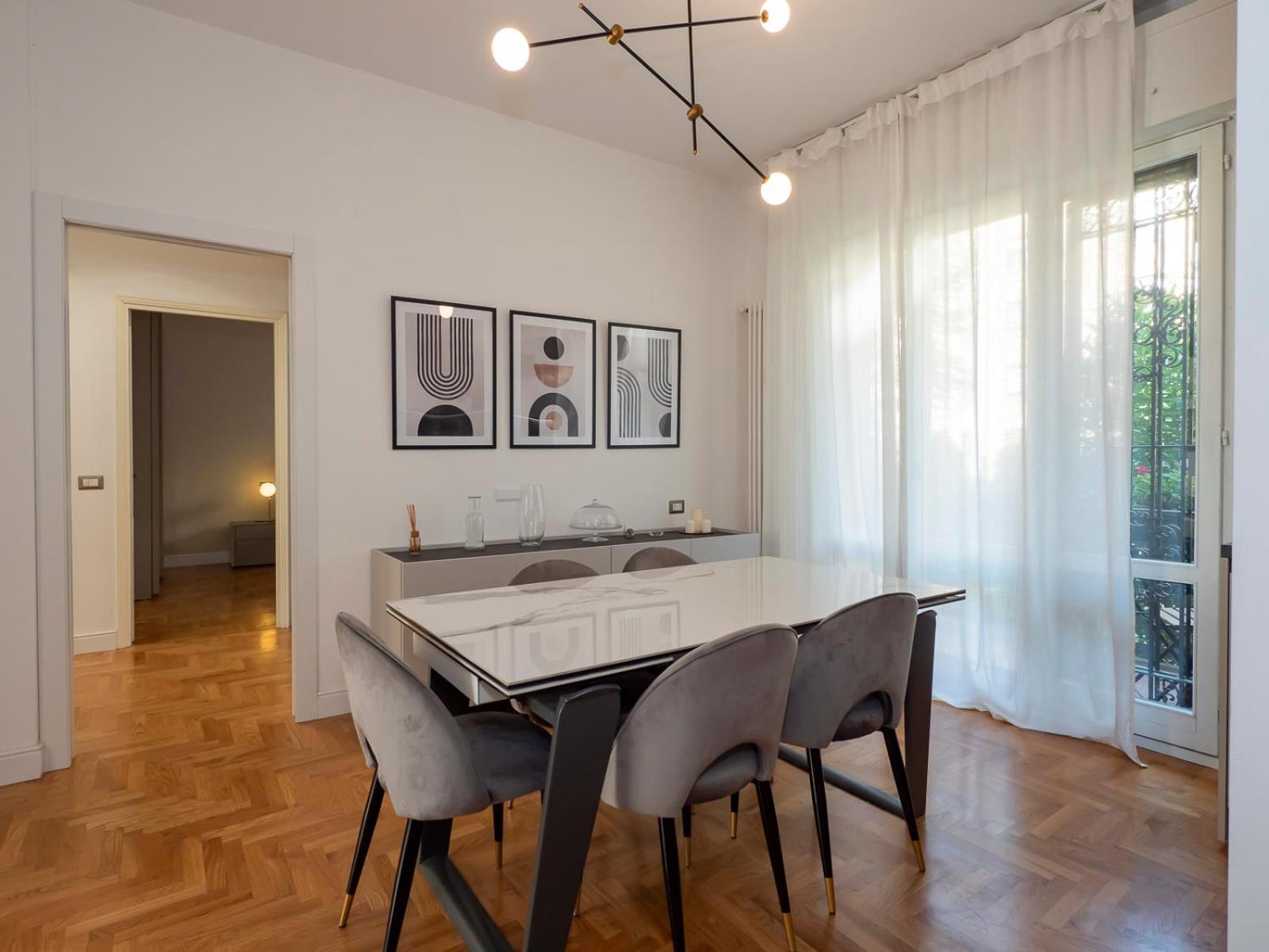 Big apartment close to Bocconi / Humanitas / IEO