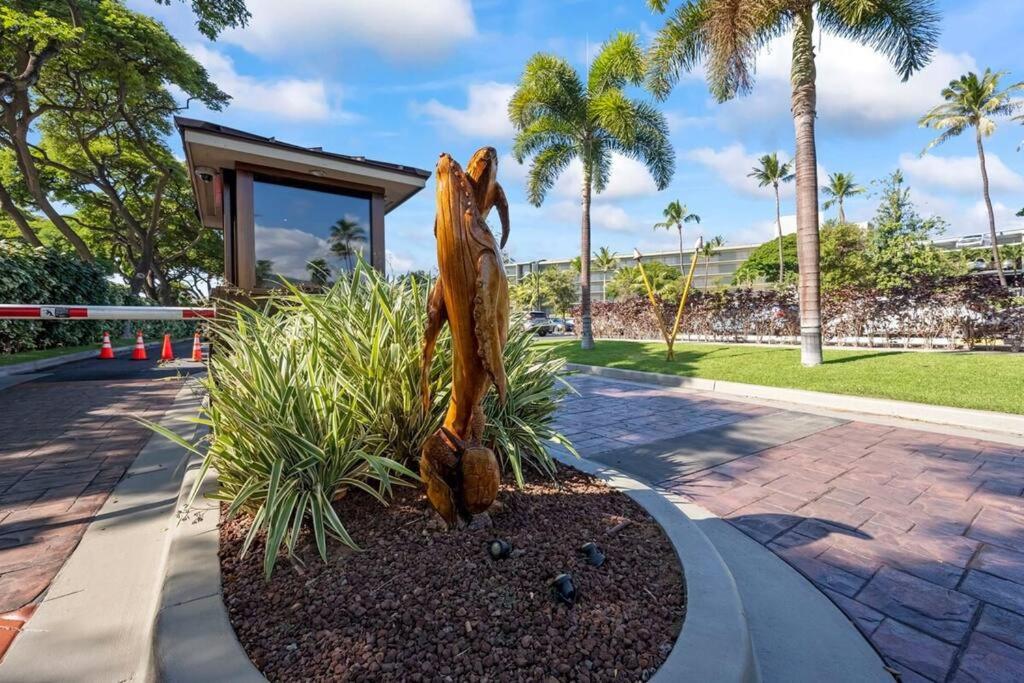 Maui Vacations - Whaler Resort 508- Fully remodeled Whaler condo, stunning Kaanapali Beach Black Rock view - Property Image 25