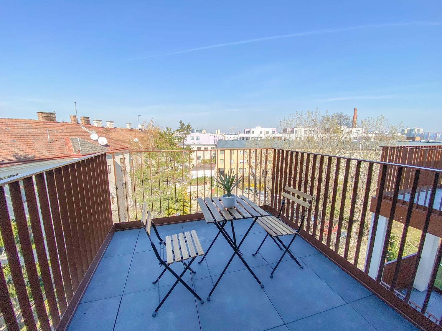 Penthouse Wien mit Parkplatz und Balkon