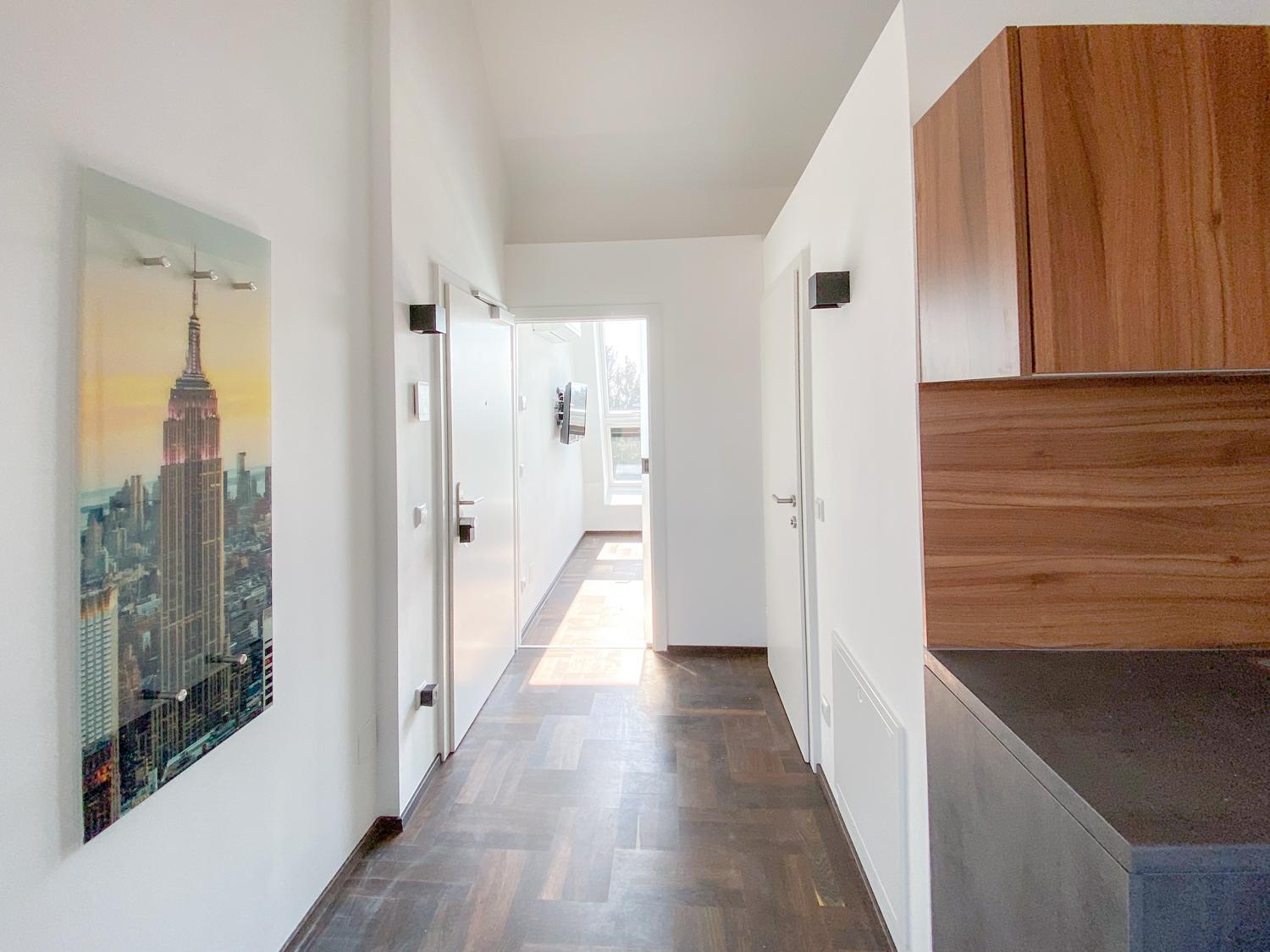Penthouse Wien mit Parkplatz und Balkon