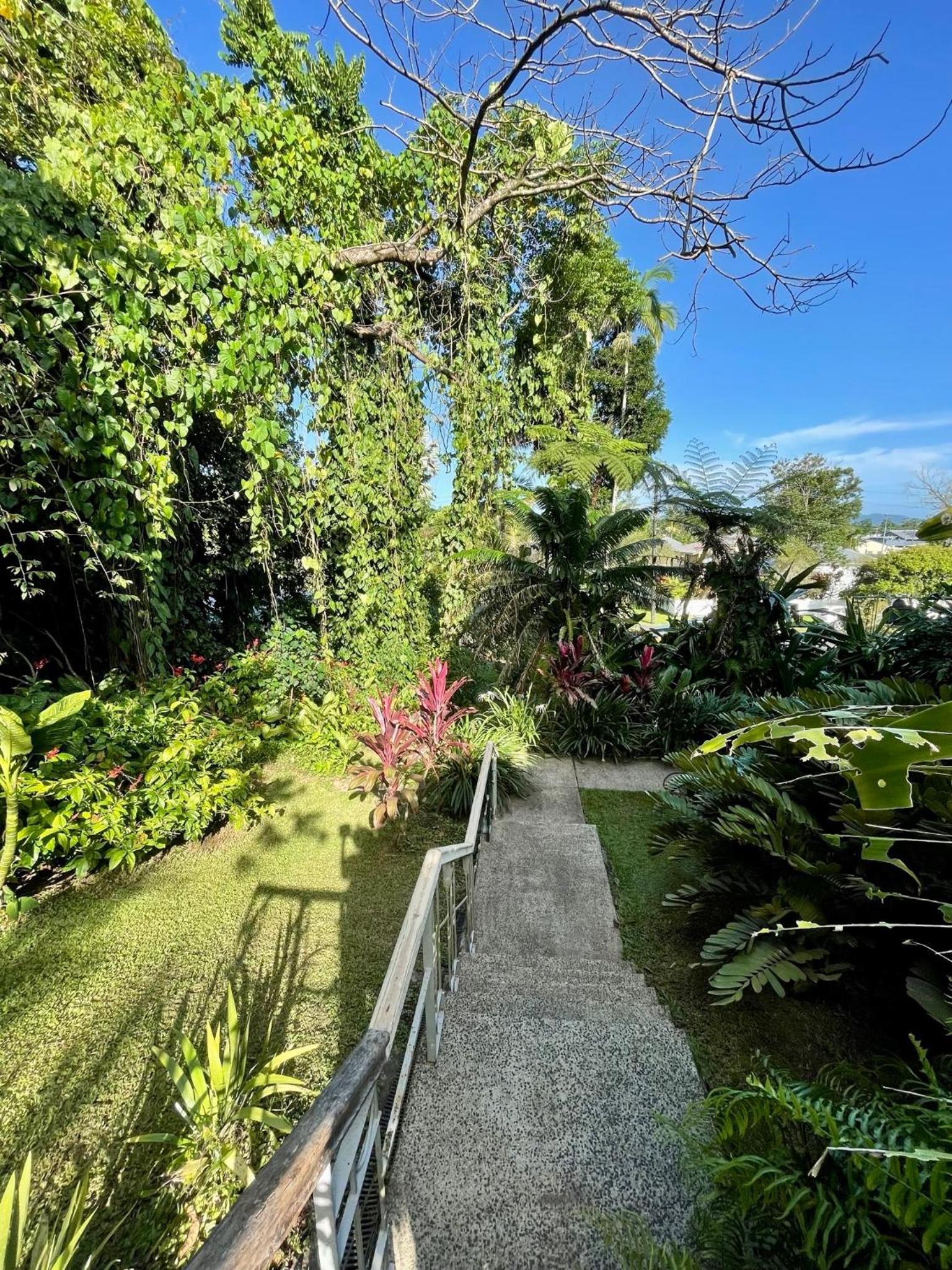 Babinda Quarters