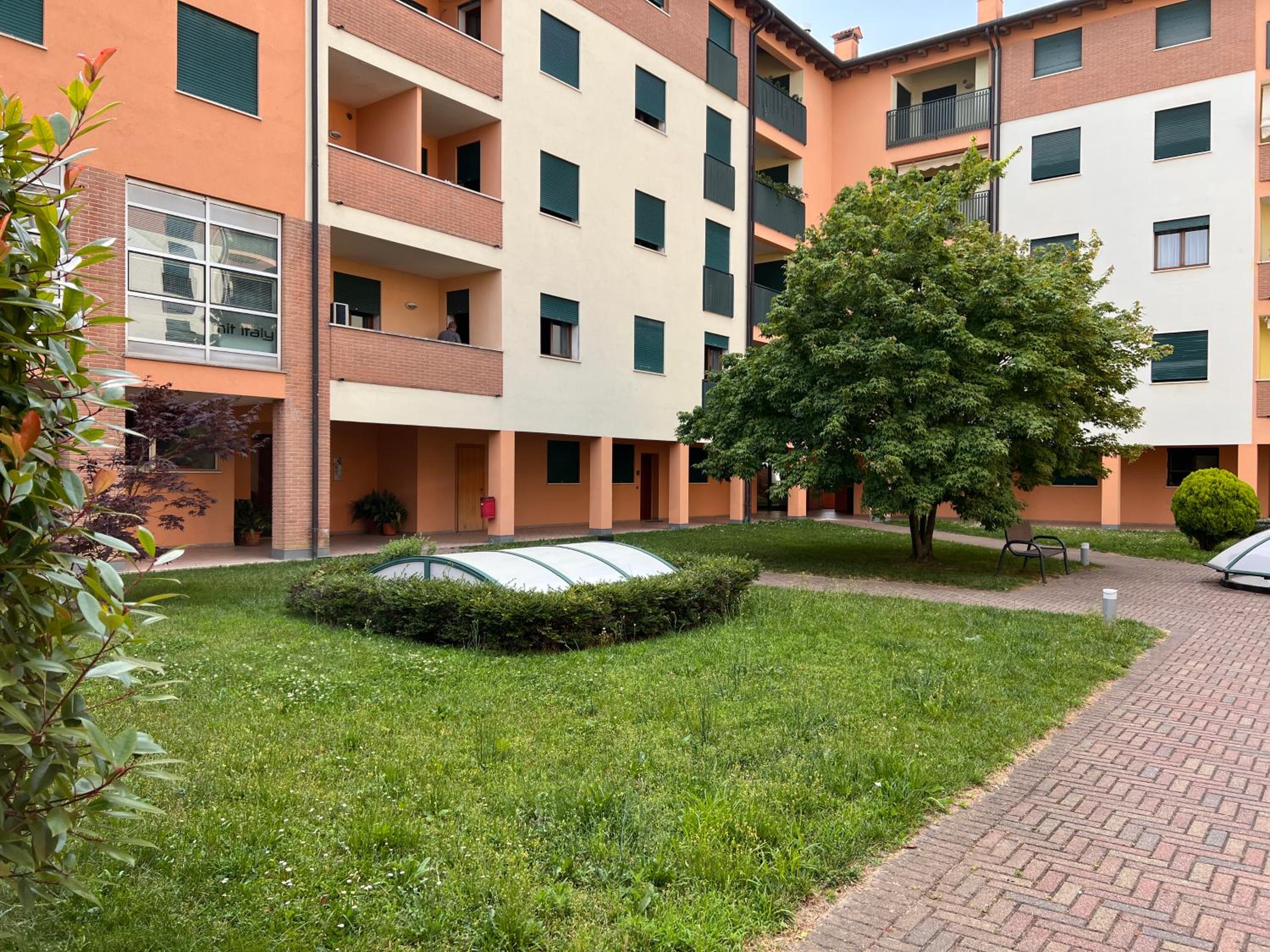Vicenza City Apartments 3 view 2