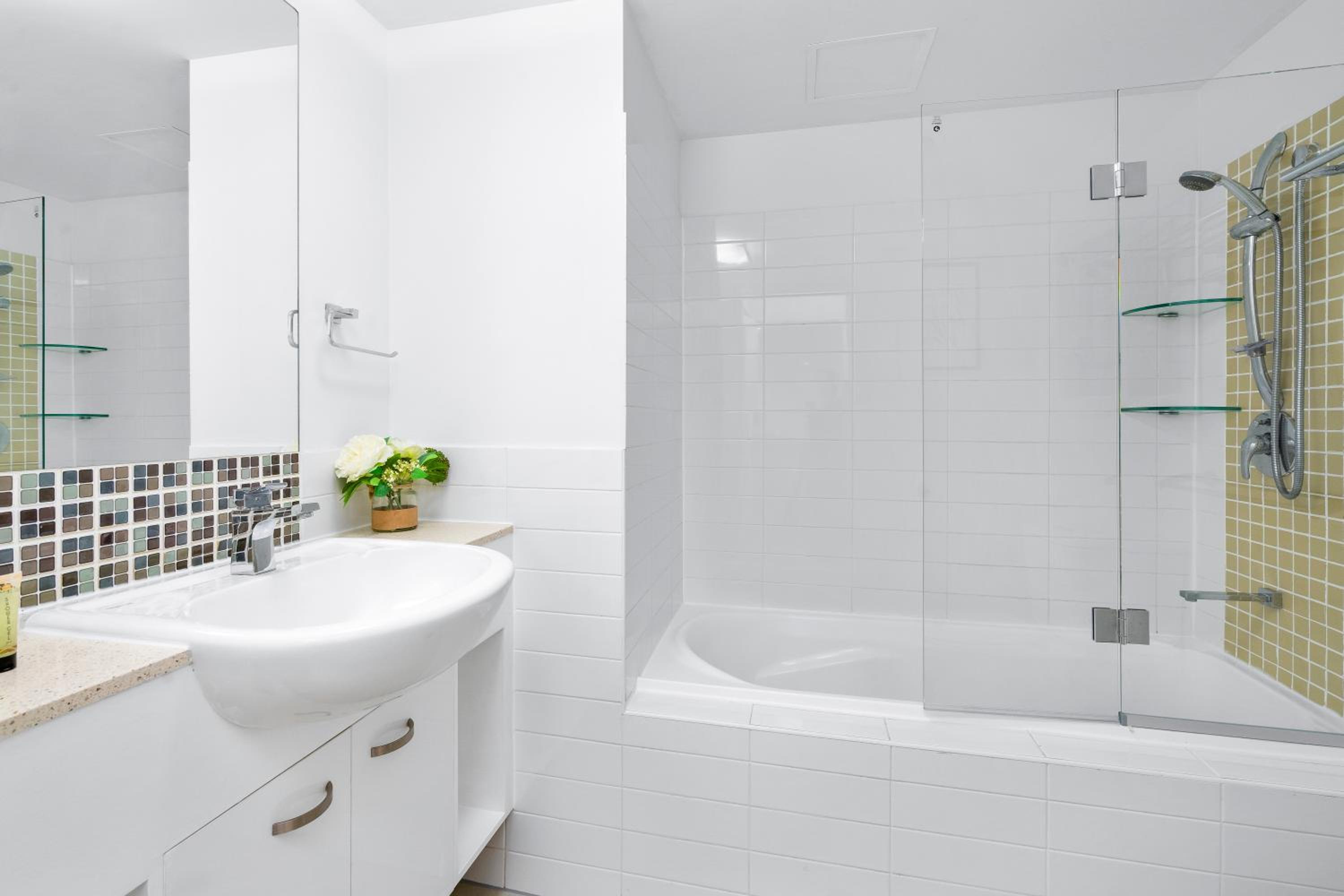 Wings Apartments - Q Stay
