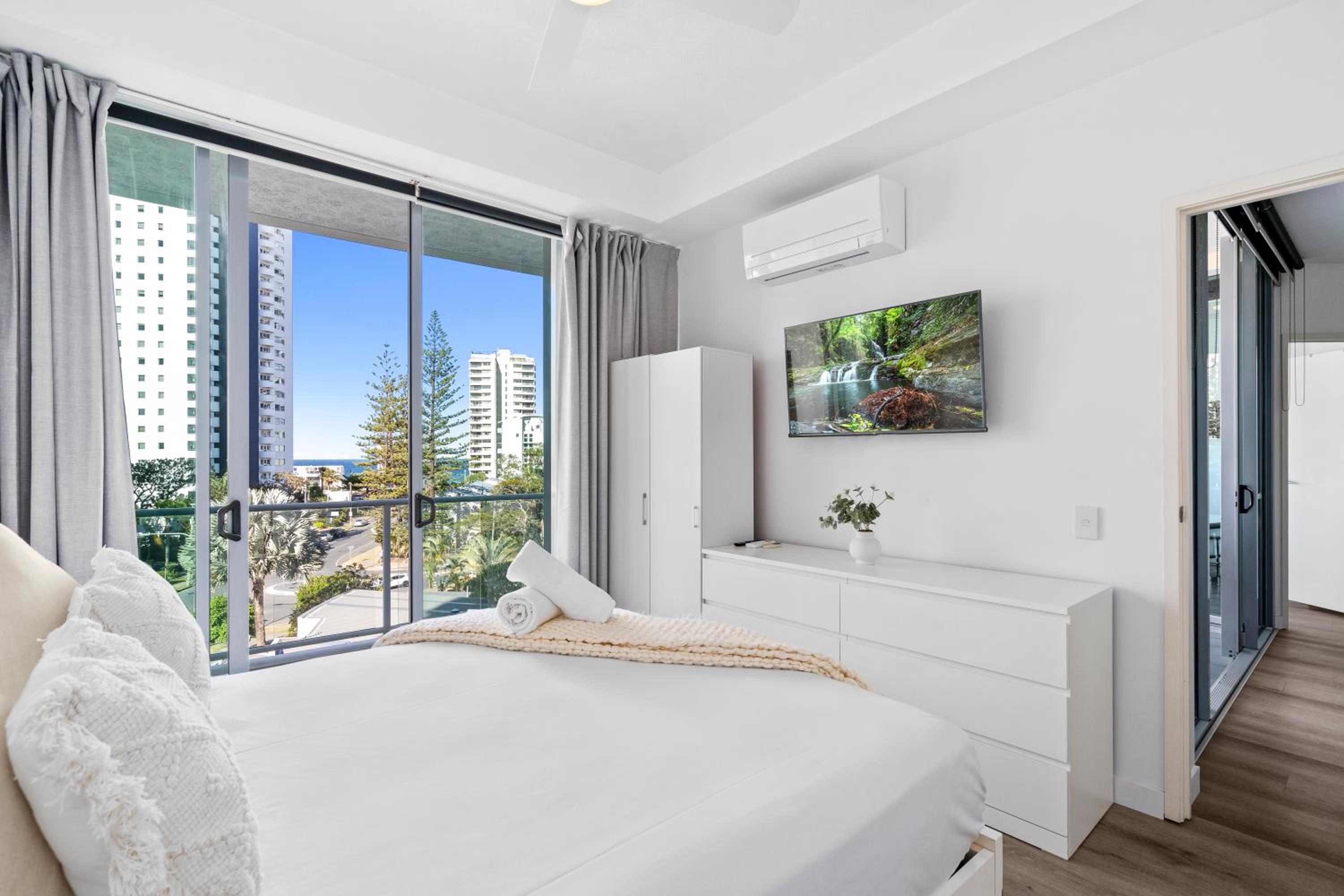 Wings Apartments - Q Stay