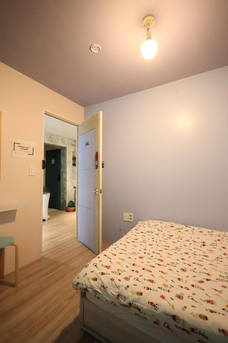 SISnBRO Guesthouse