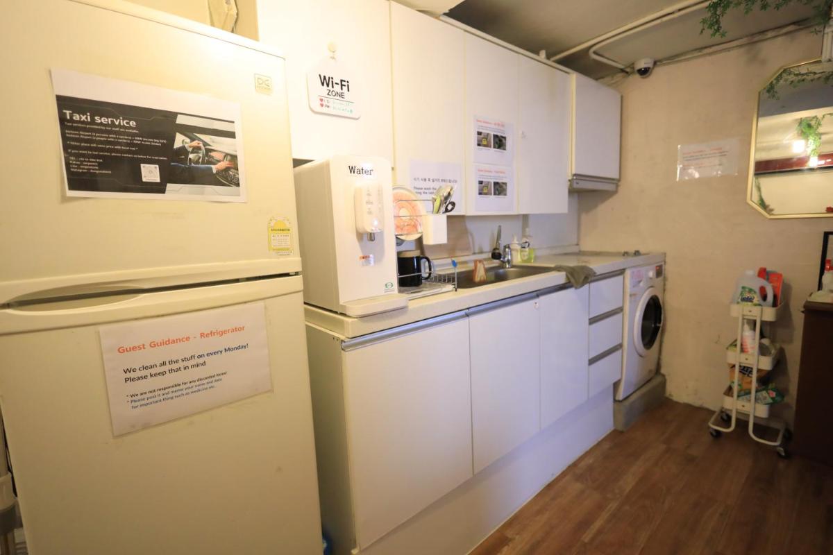 SISnBRO Guesthouse