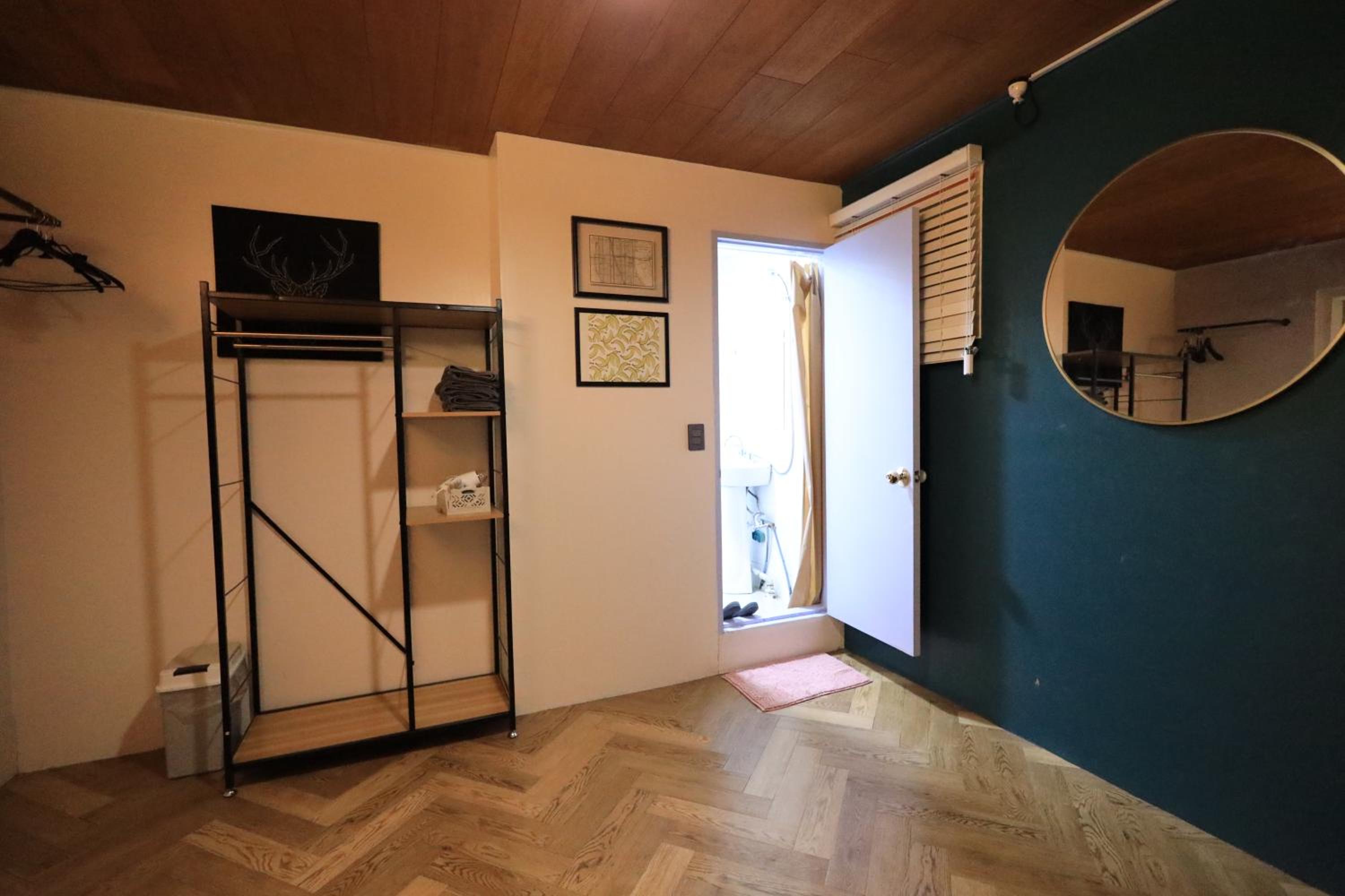SISnBRO Guesthouse
