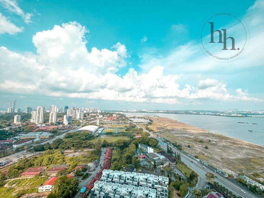 Paragon Seaview 30th Floor【2BR Near CIQ】Netflix