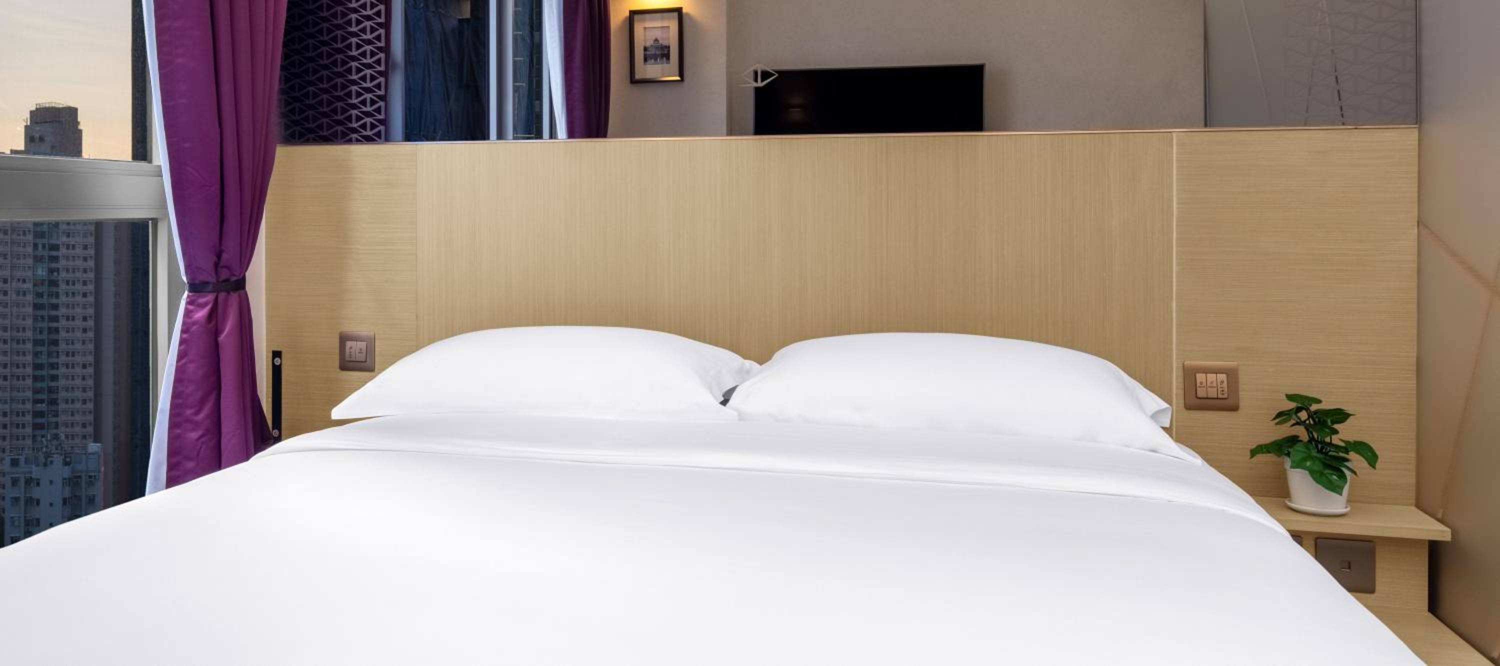 Starphire Hotel