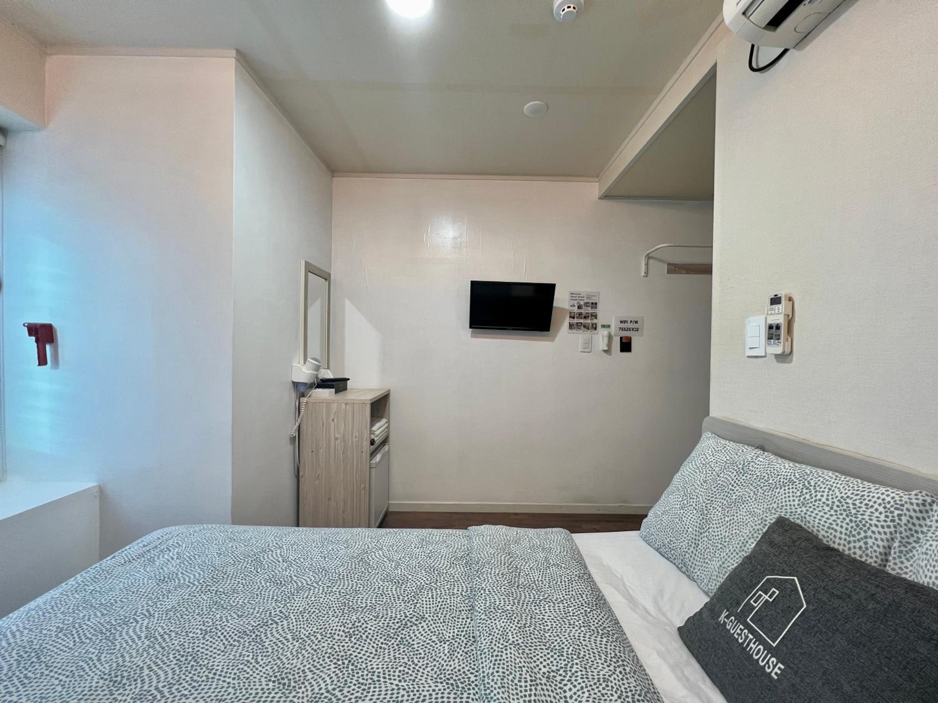 Seoul Grand Hostel Edae