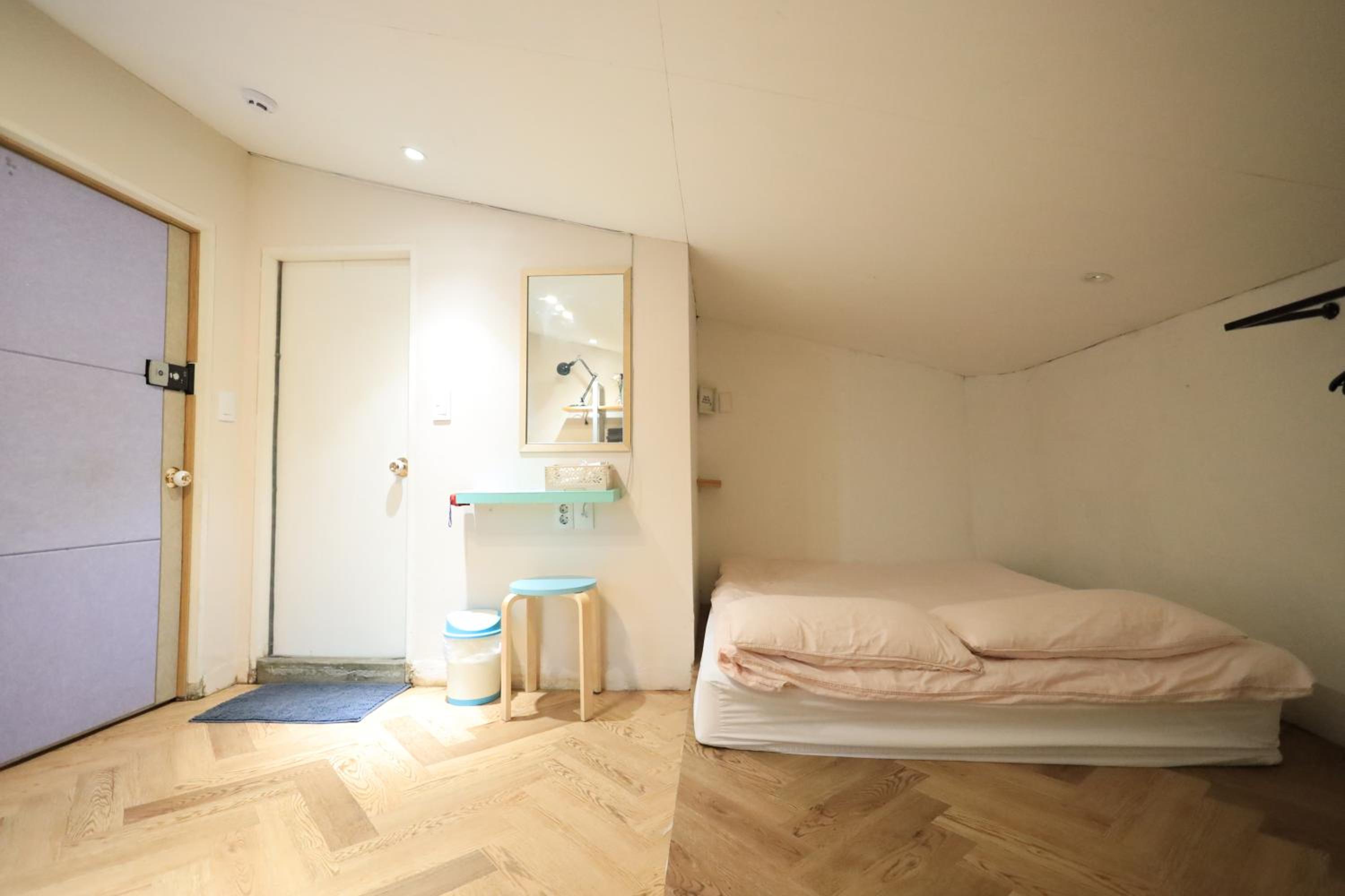 SISnBRO Guesthouse