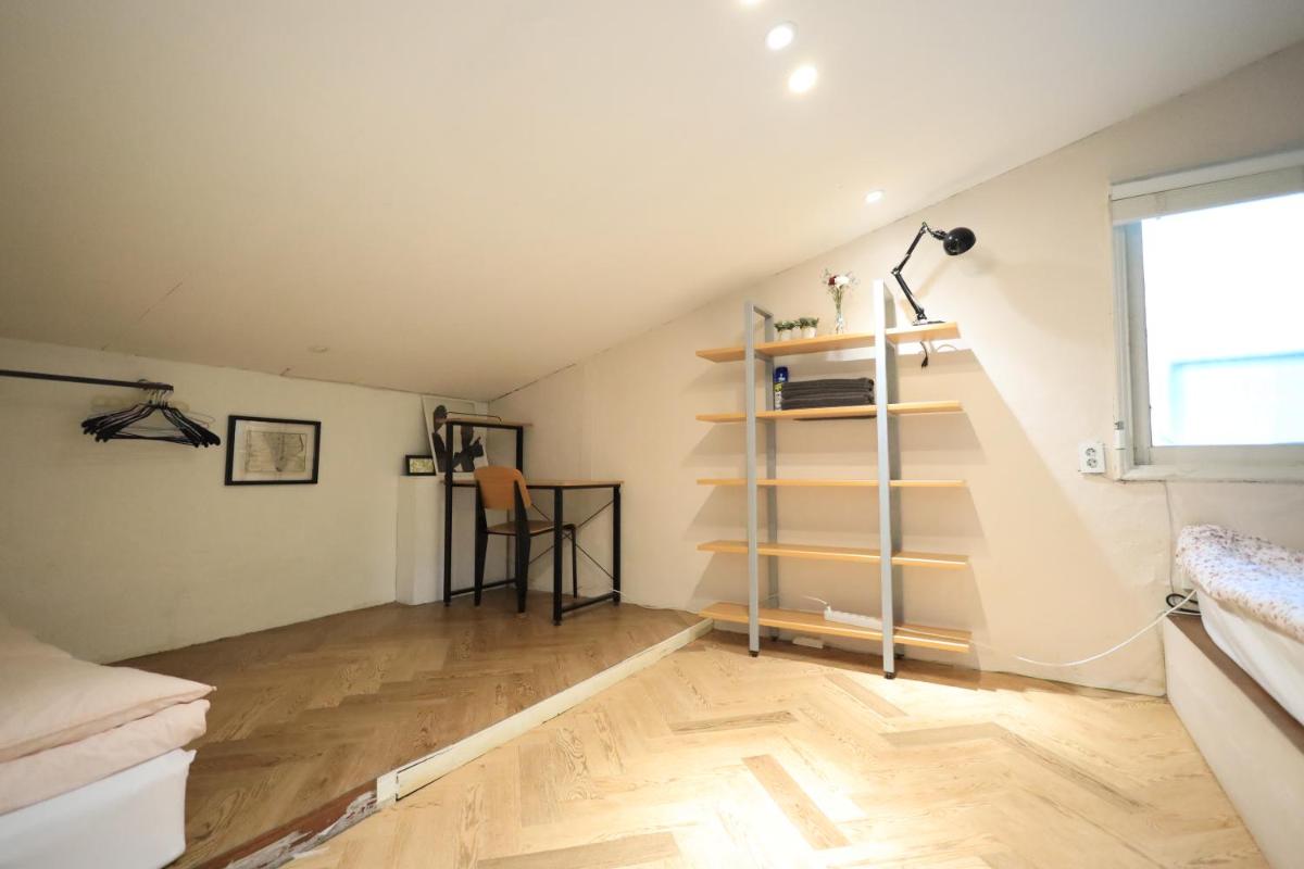 SISnBRO Guesthouse
