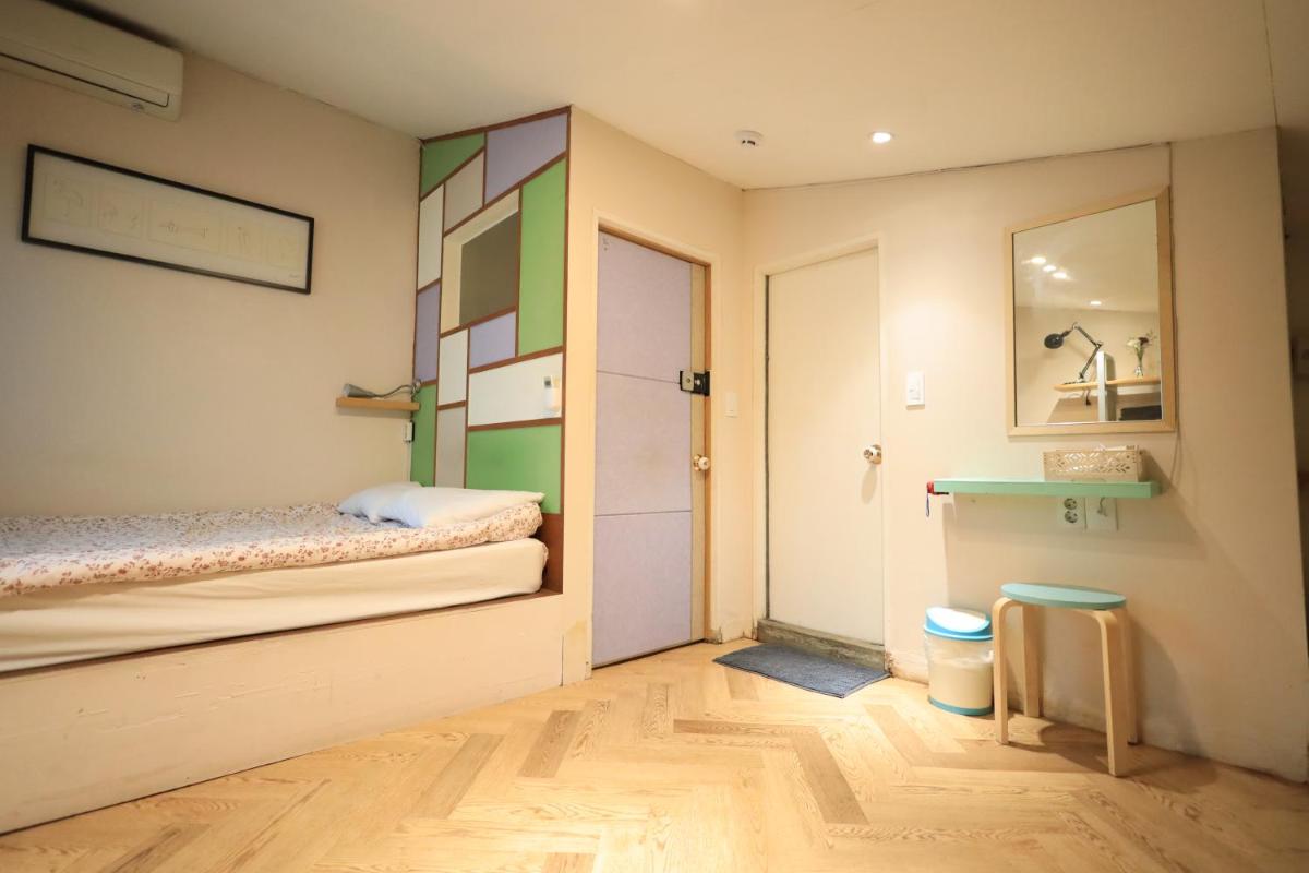 SISnBRO Guesthouse