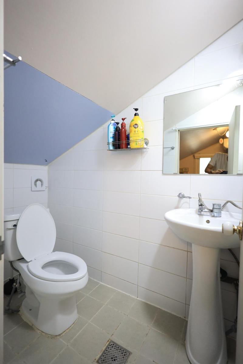 SISnBRO Guesthouse