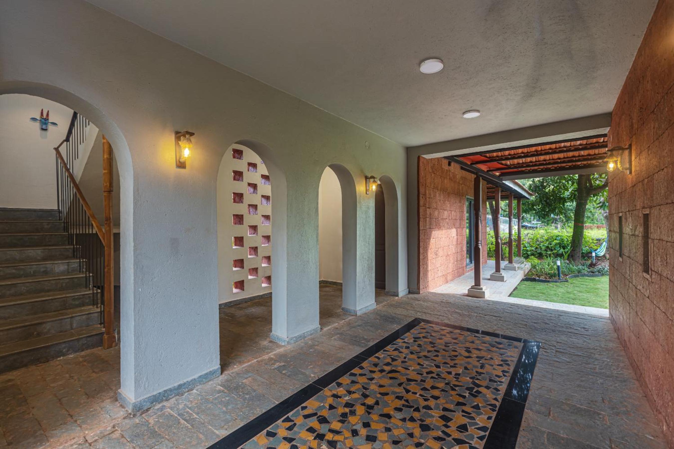 SaffronStays Amavi - 4BHK Villa in Dapoli with Lawn & Tropical Garden, Perfect for Family Celebrations