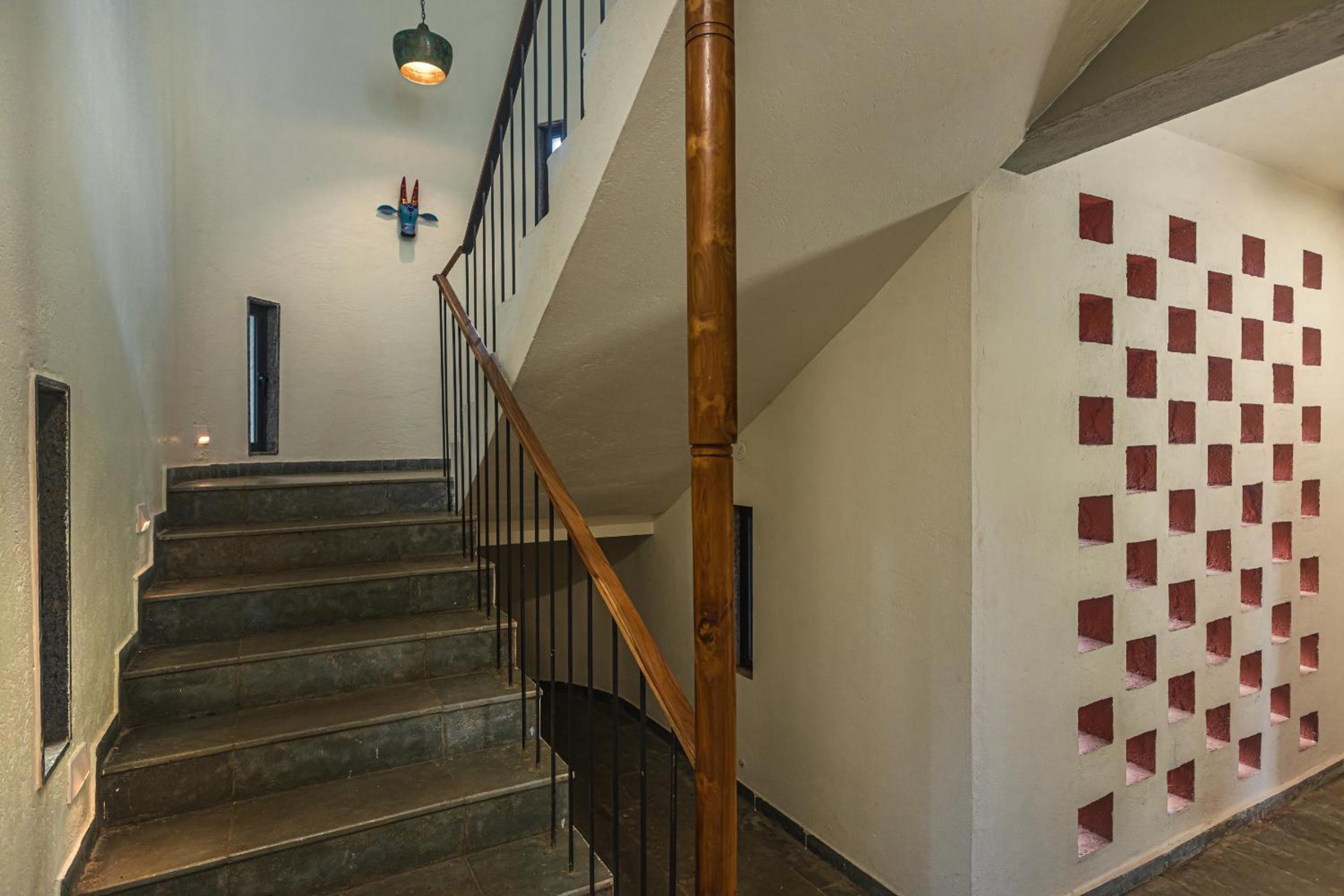 SaffronStays Amavi - 4BHK Villa in Dapoli with Lawn & Tropical Garden, Perfect for Family Celebrations