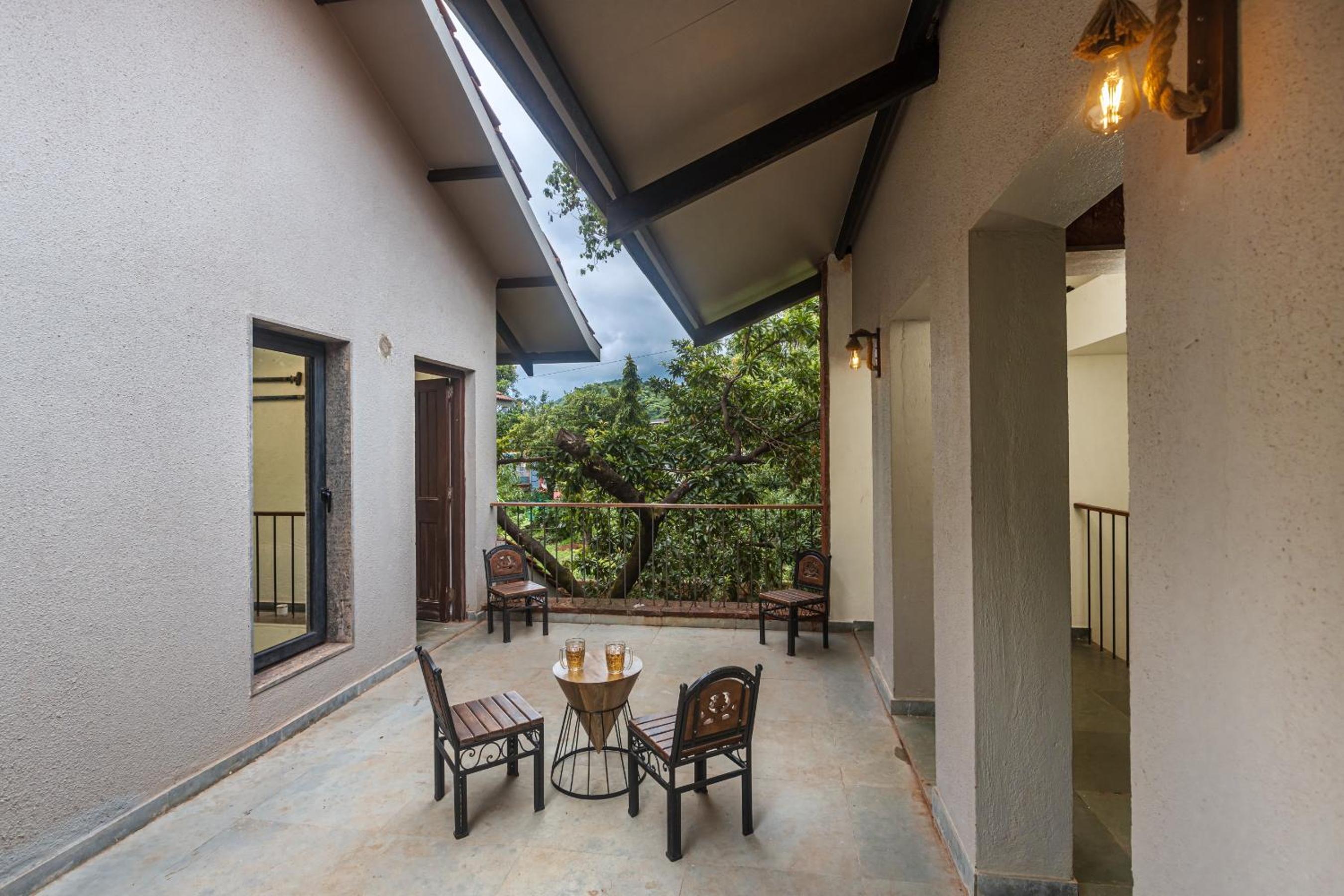 SaffronStays Amavi - 4BHK Villa in Dapoli with Lawn & Tropical Garden, Perfect for Family Celebrations