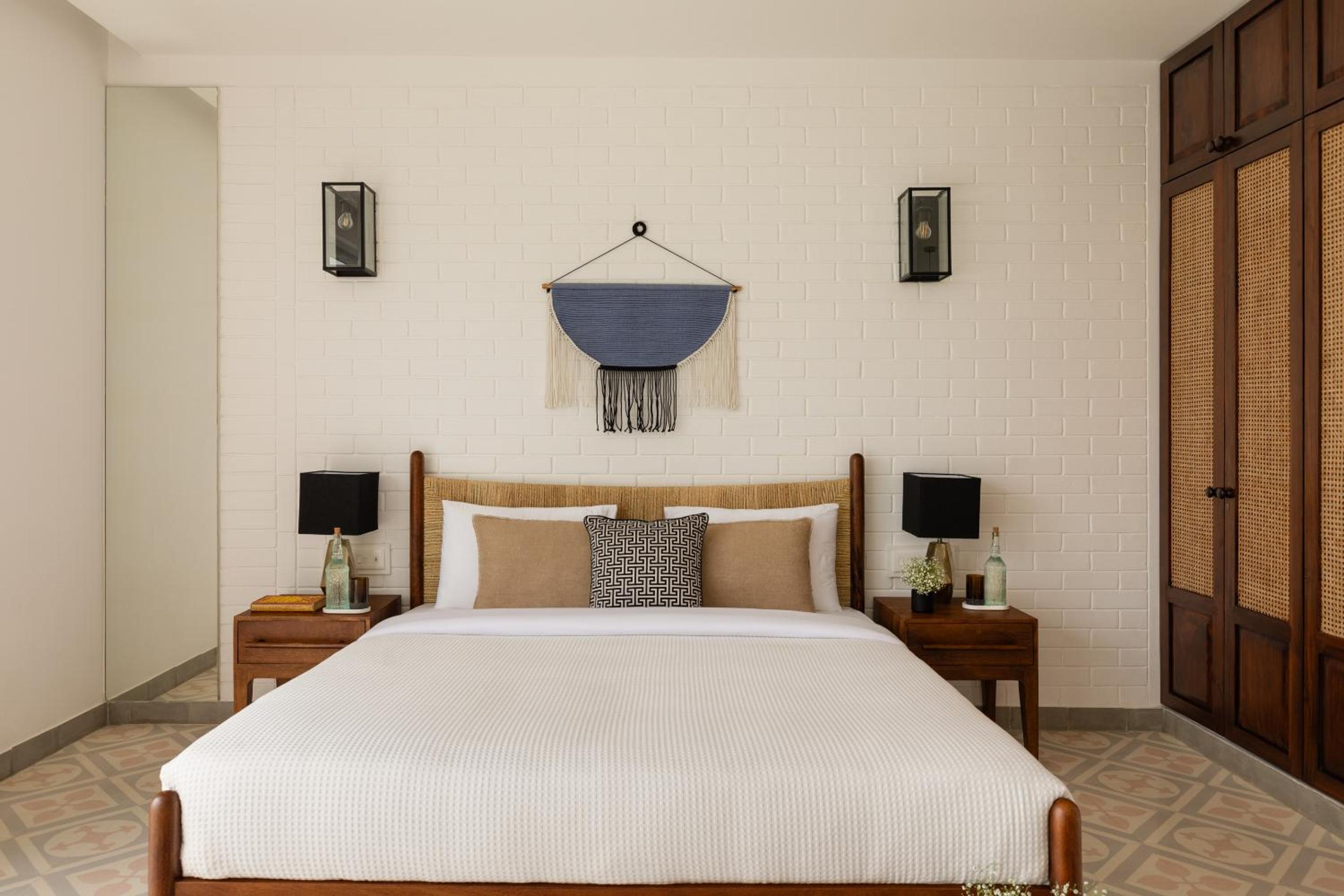 La Meira by The Blue Kite - 3BHK Villas in Assagao with Private Pool, Garden, Caretaker, Kitchen & Security view 4