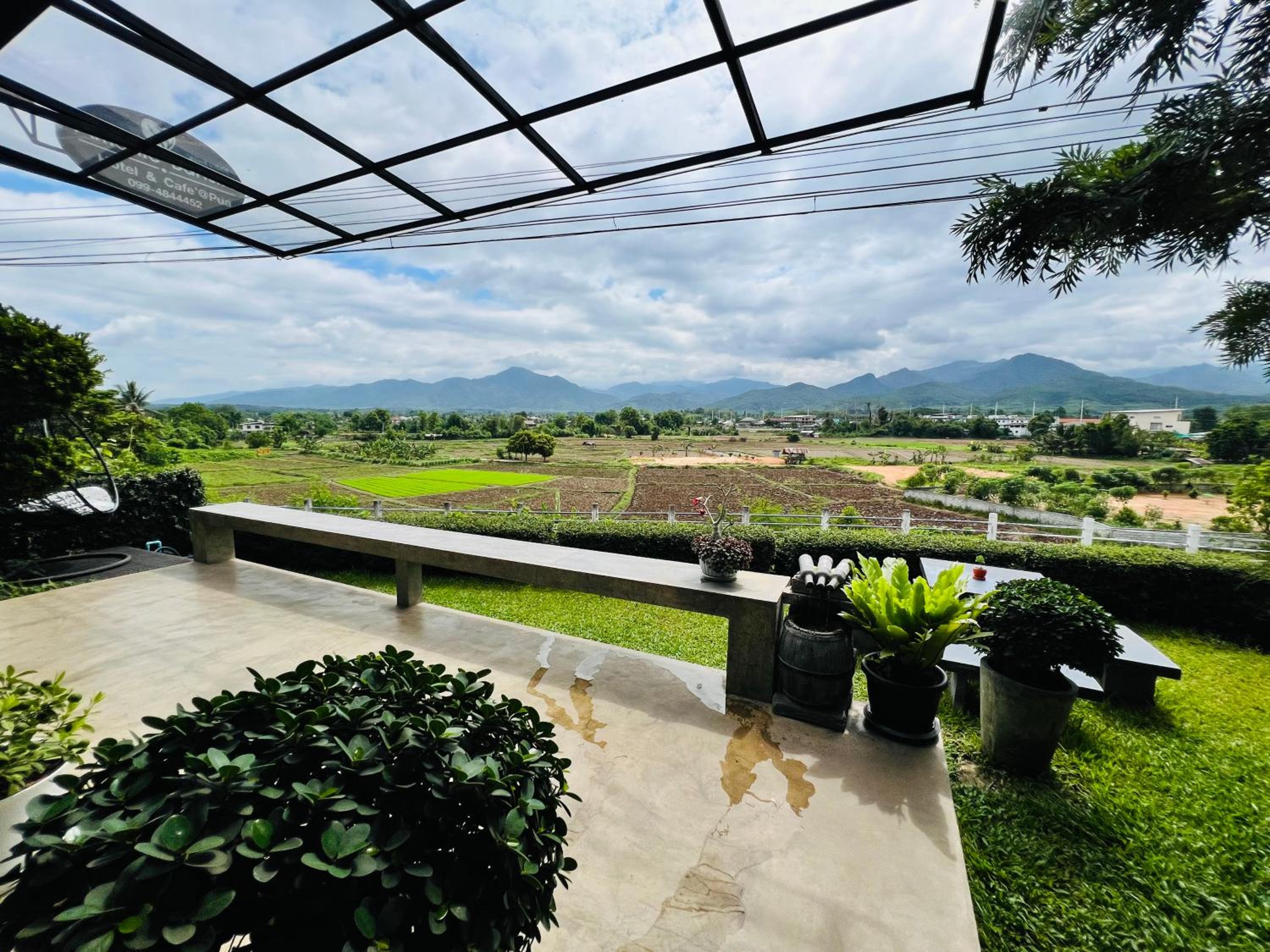 Amante Baristro Hotel & Cafe' @Pua