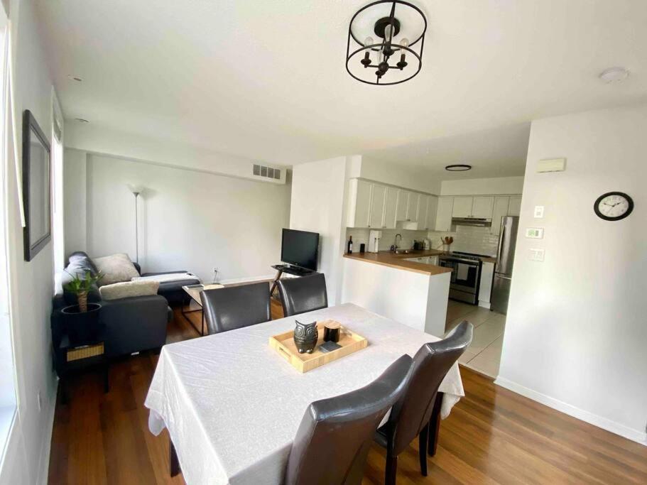 King West Private Rooftop Retreat