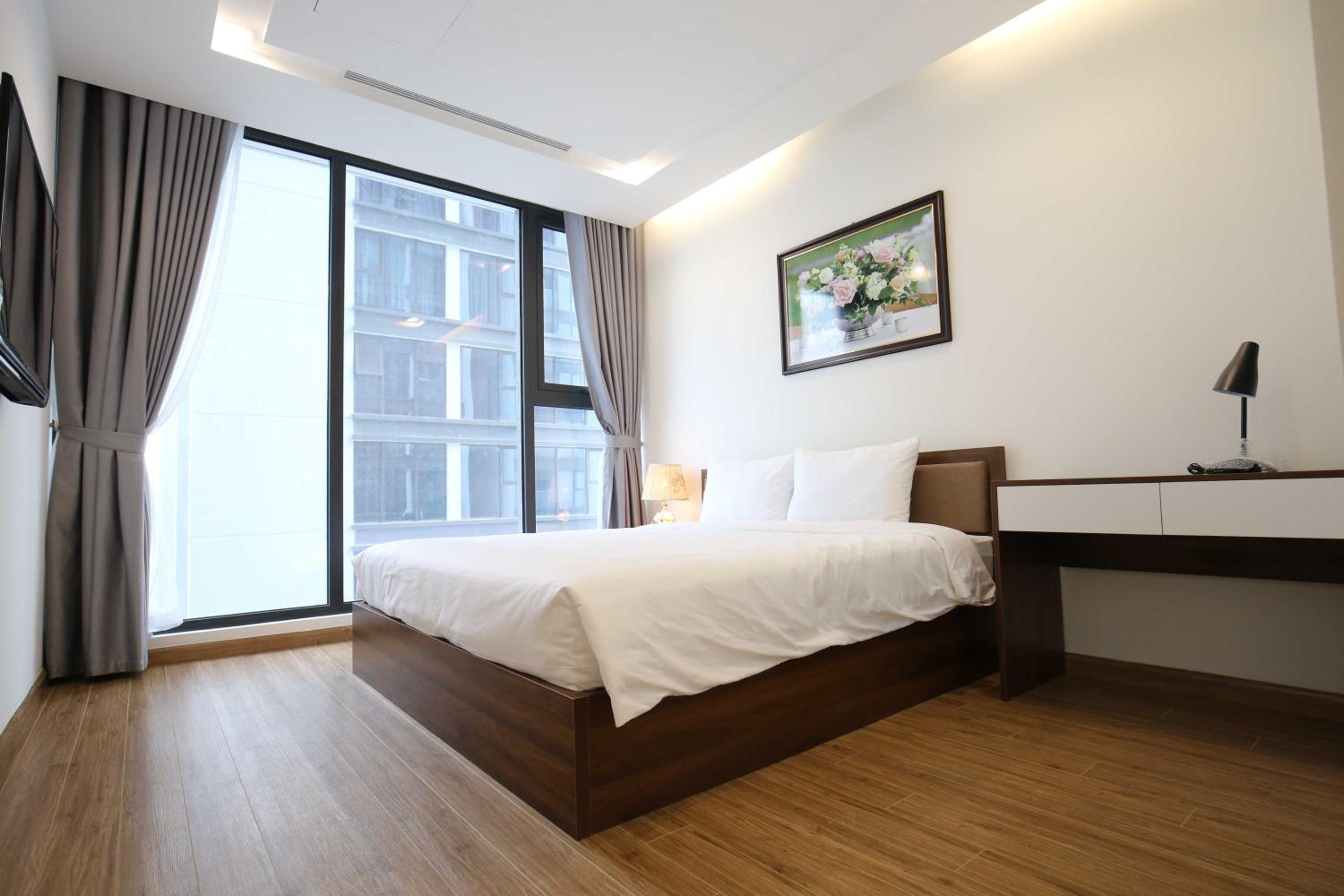 Investland- Vinhomes Metropolis one, two, three, four bedrooms