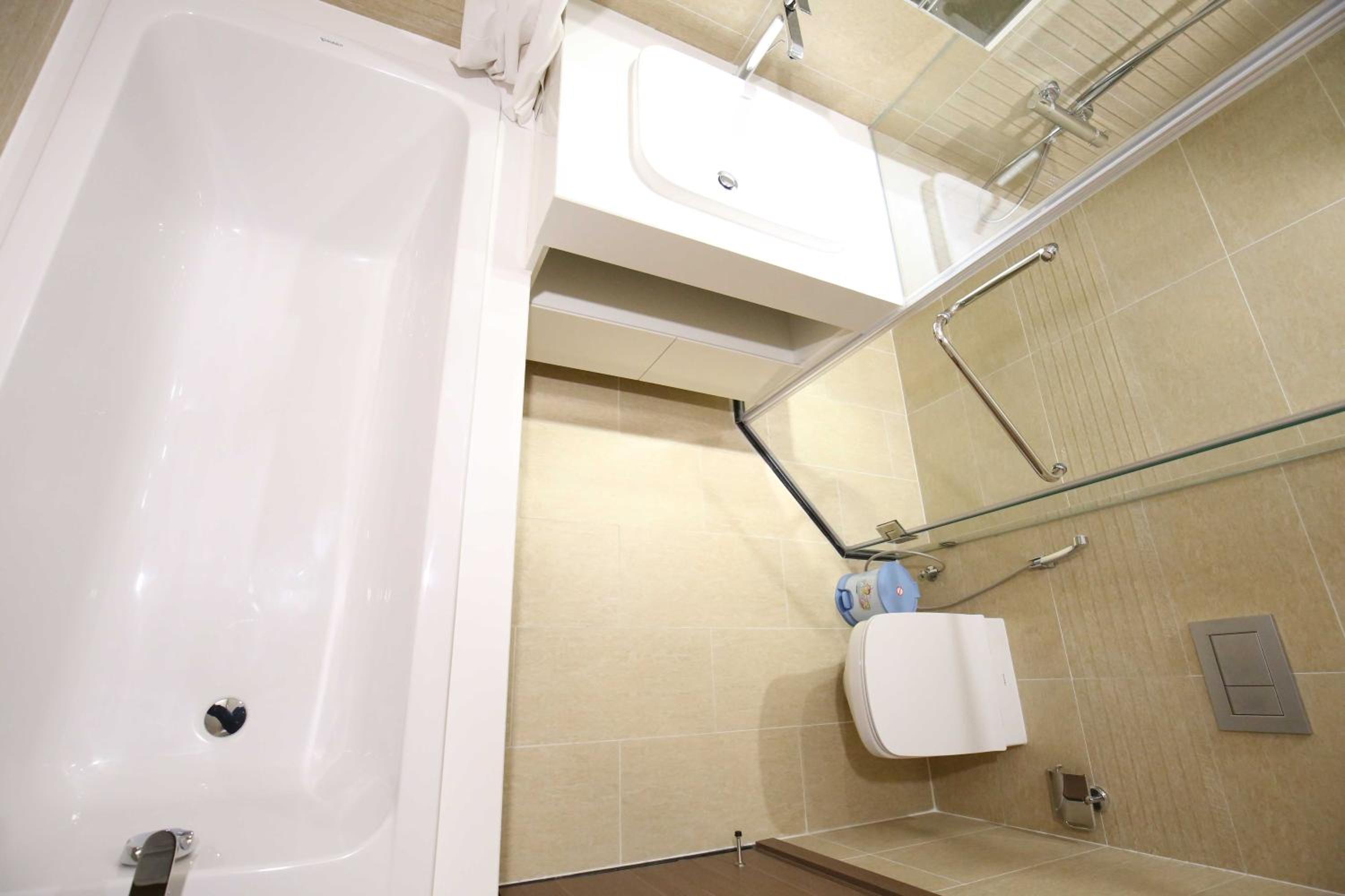 Investland- Vinhomes Metropolis one, two, three, four bedrooms