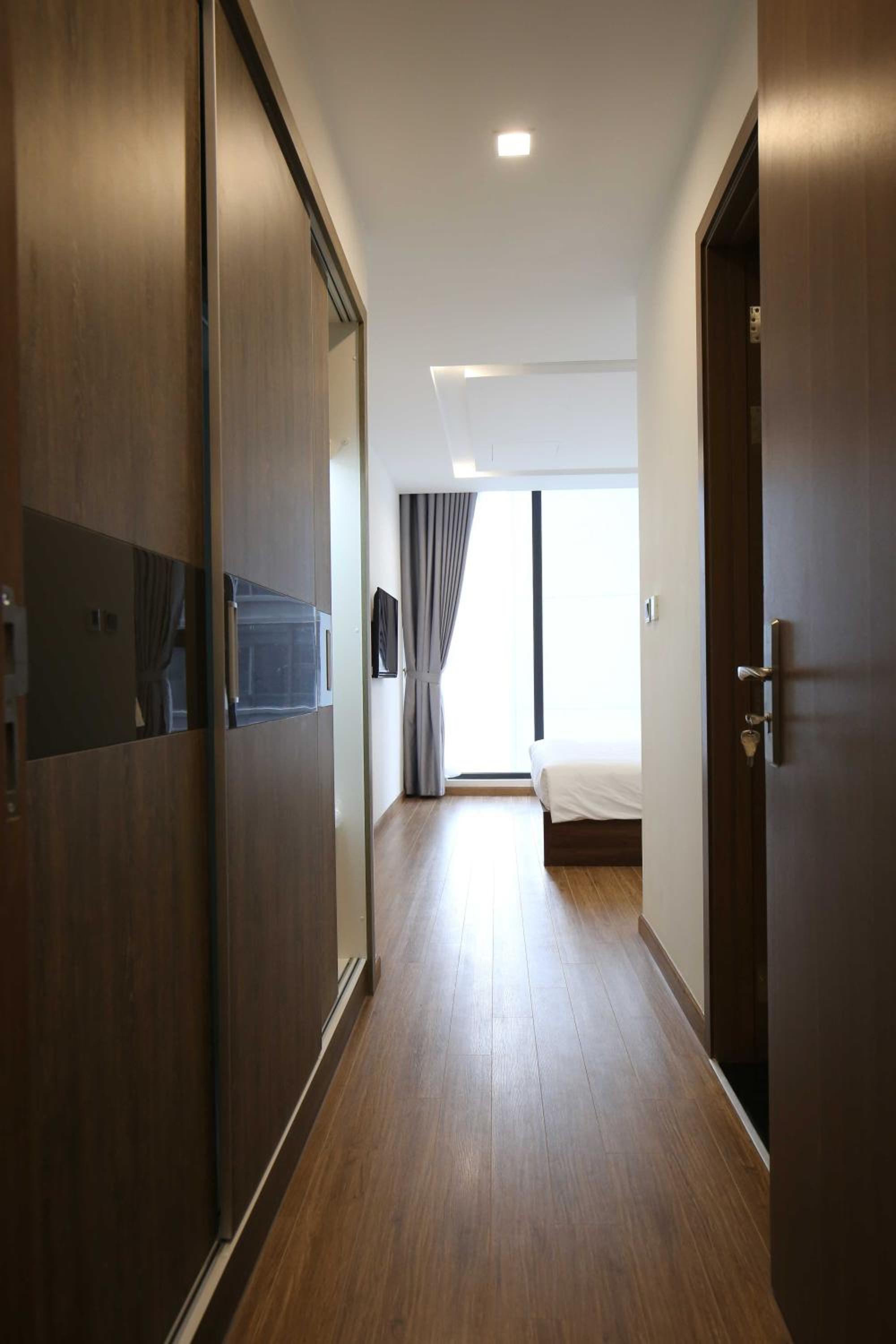 Investland- Vinhomes Metropolis one, two, three, four bedrooms