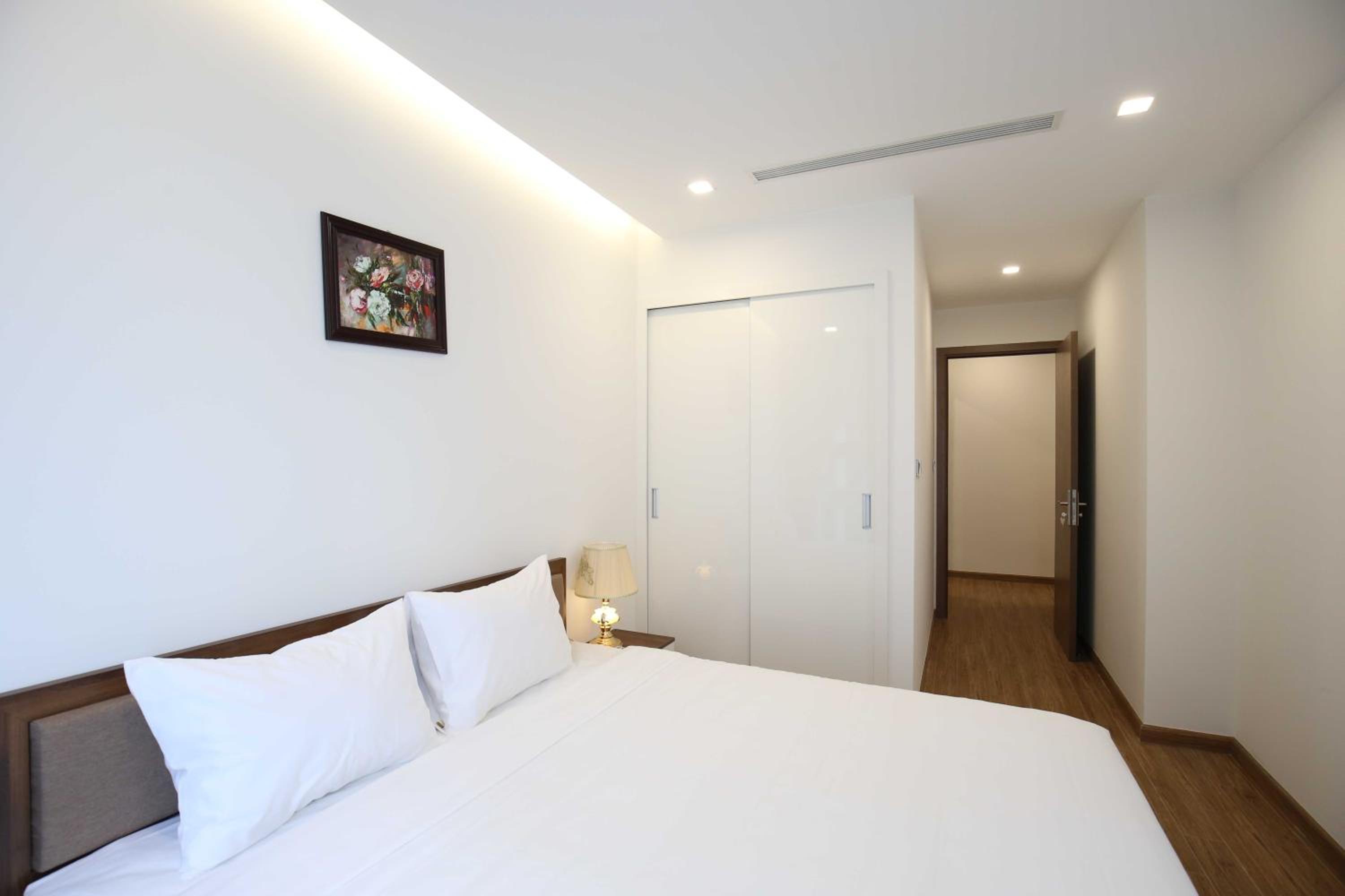 Investland- Vinhomes Metropolis one, two, three, four bedrooms