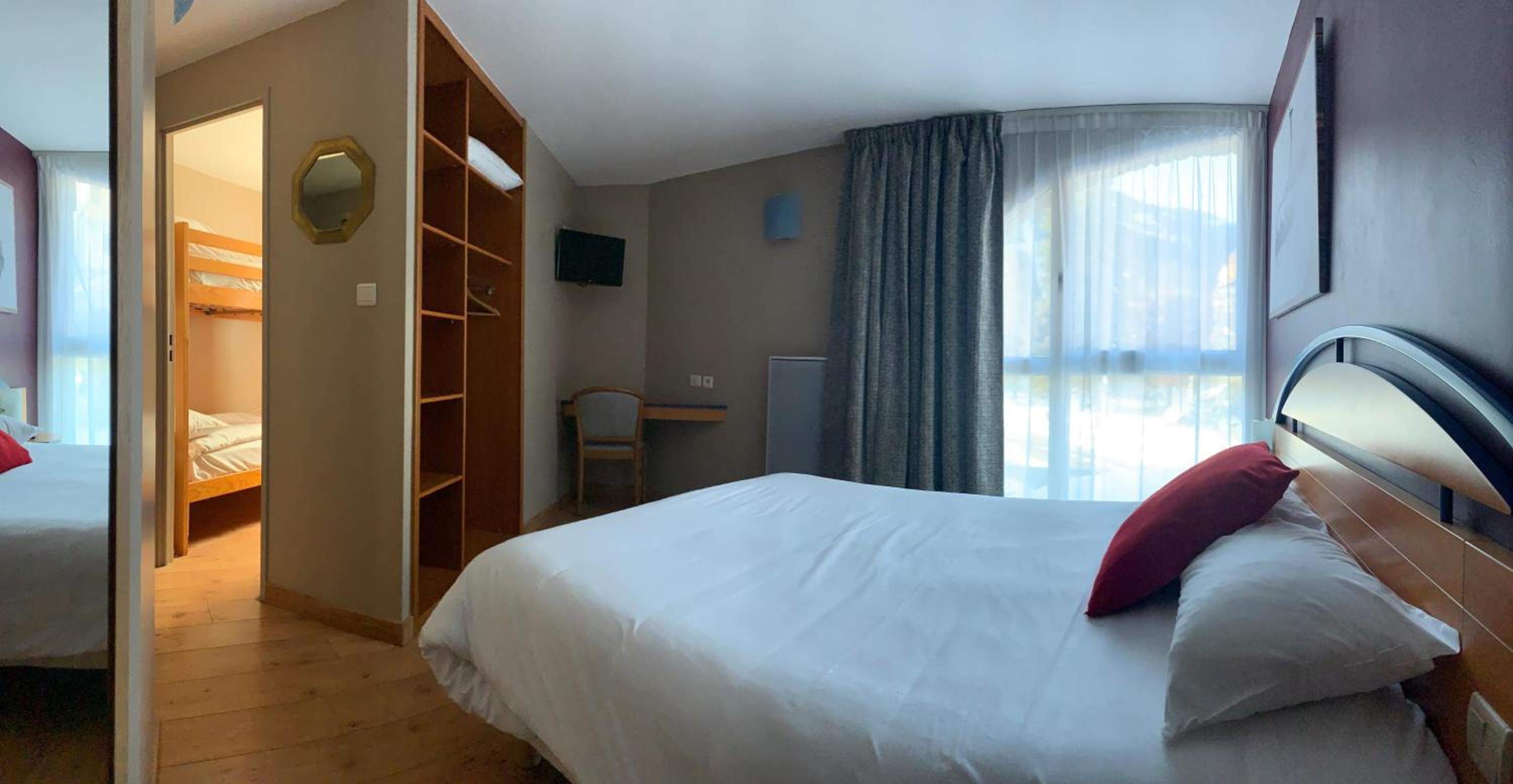 Saint-Lary-Soulan Vacations - Hotel Les Arches - Property Image 1