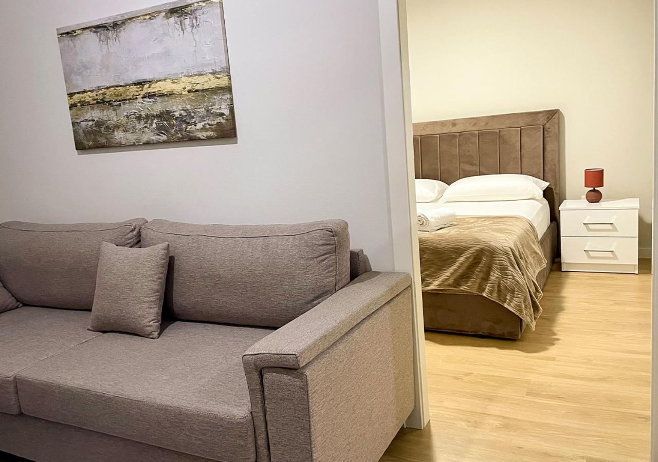 Home Inn Apartment near City Center