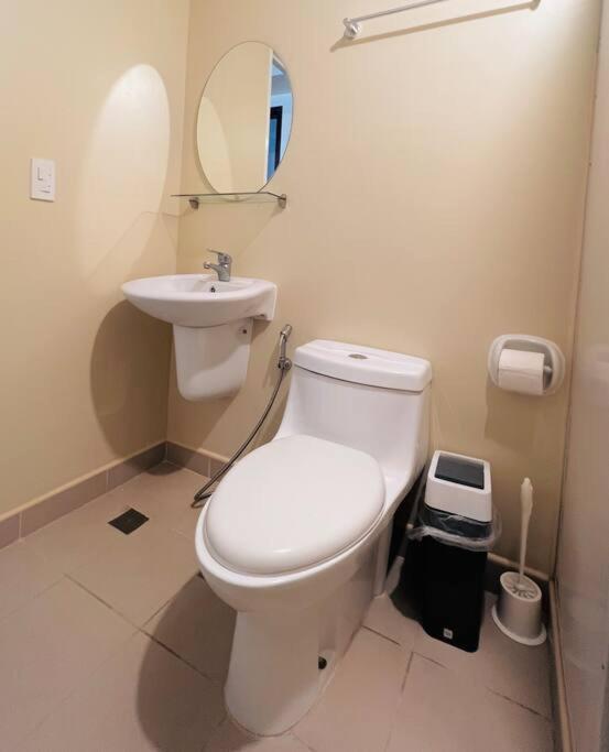 * *V Picturesque Sunset Retreat w/ Washing Machine view 2