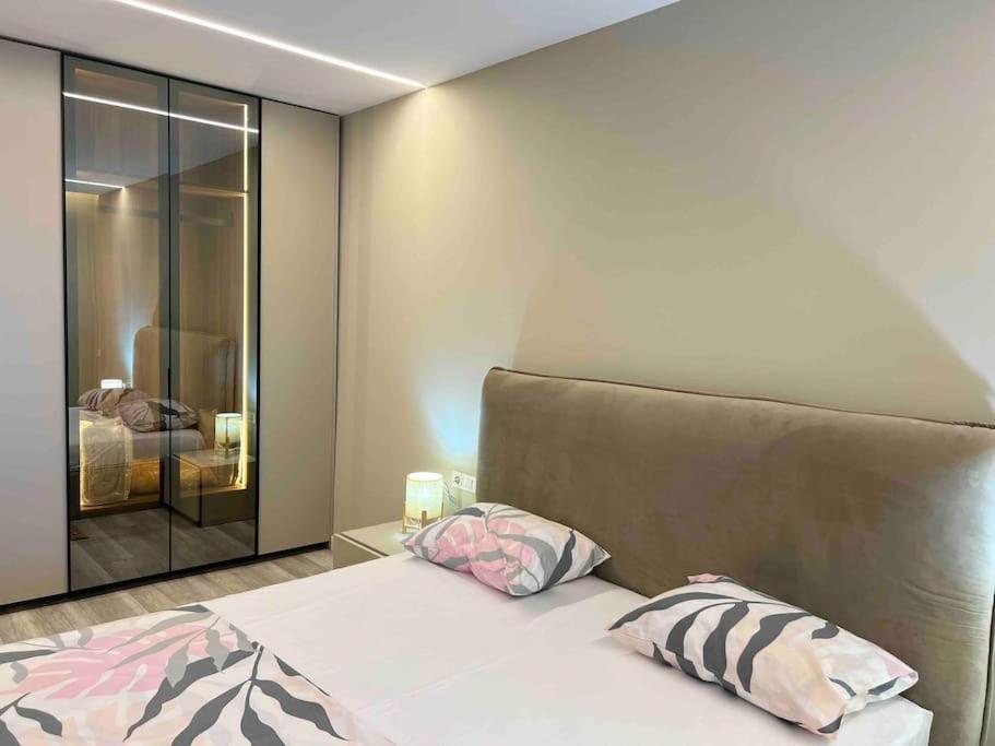 BS Apartment 1