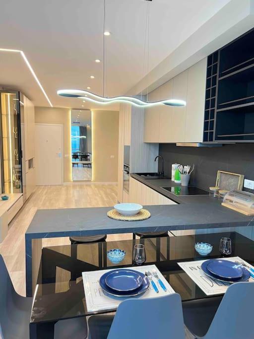 BS Apartment 1