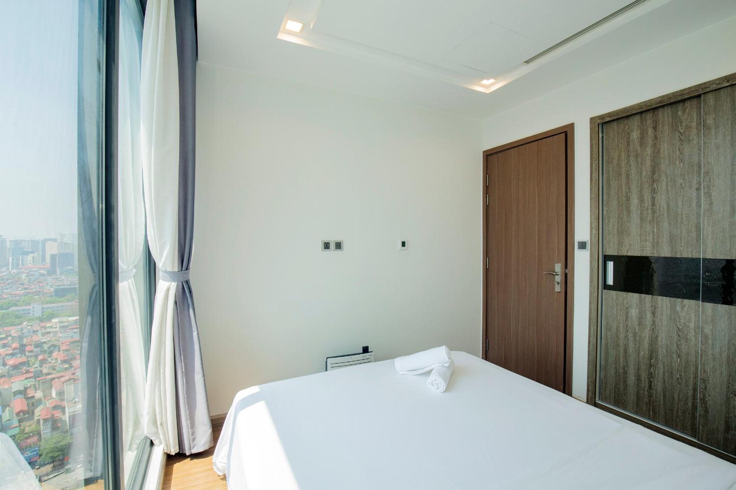 Investland- Vinhomes Metropolis one, two, three, four bedrooms