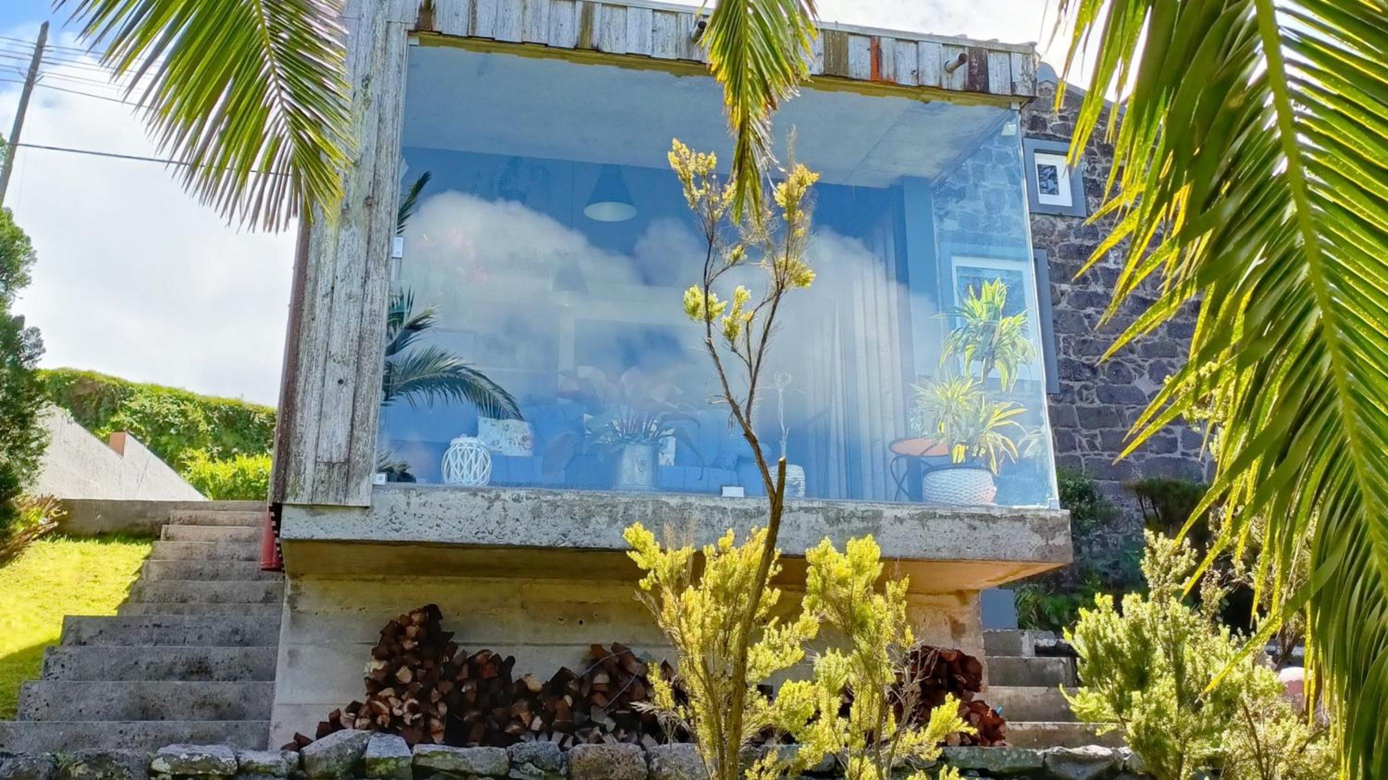 Photo 183