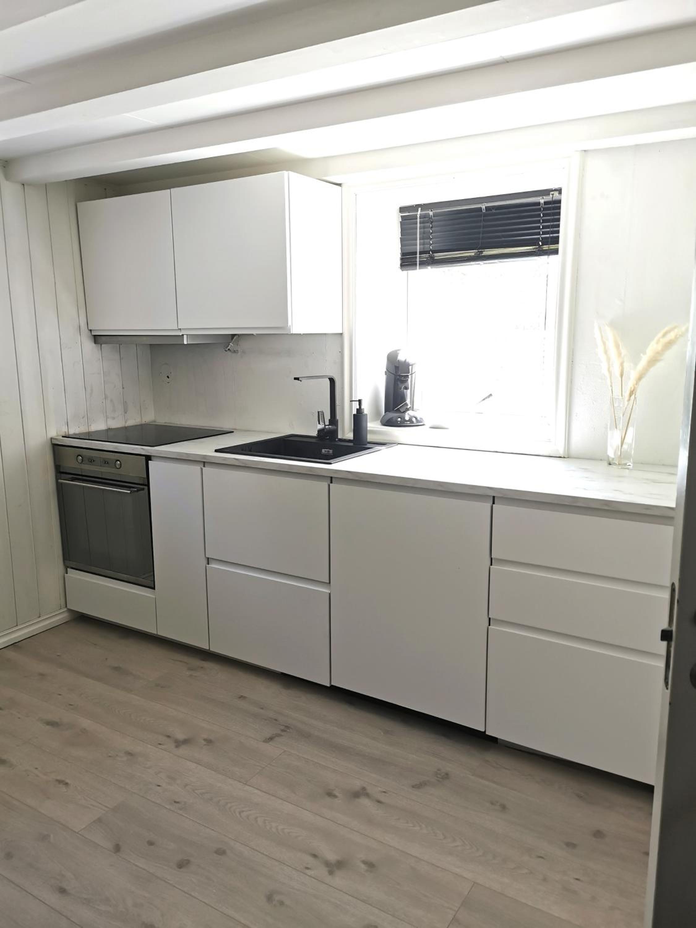 Cozy apartment near city centre view 2