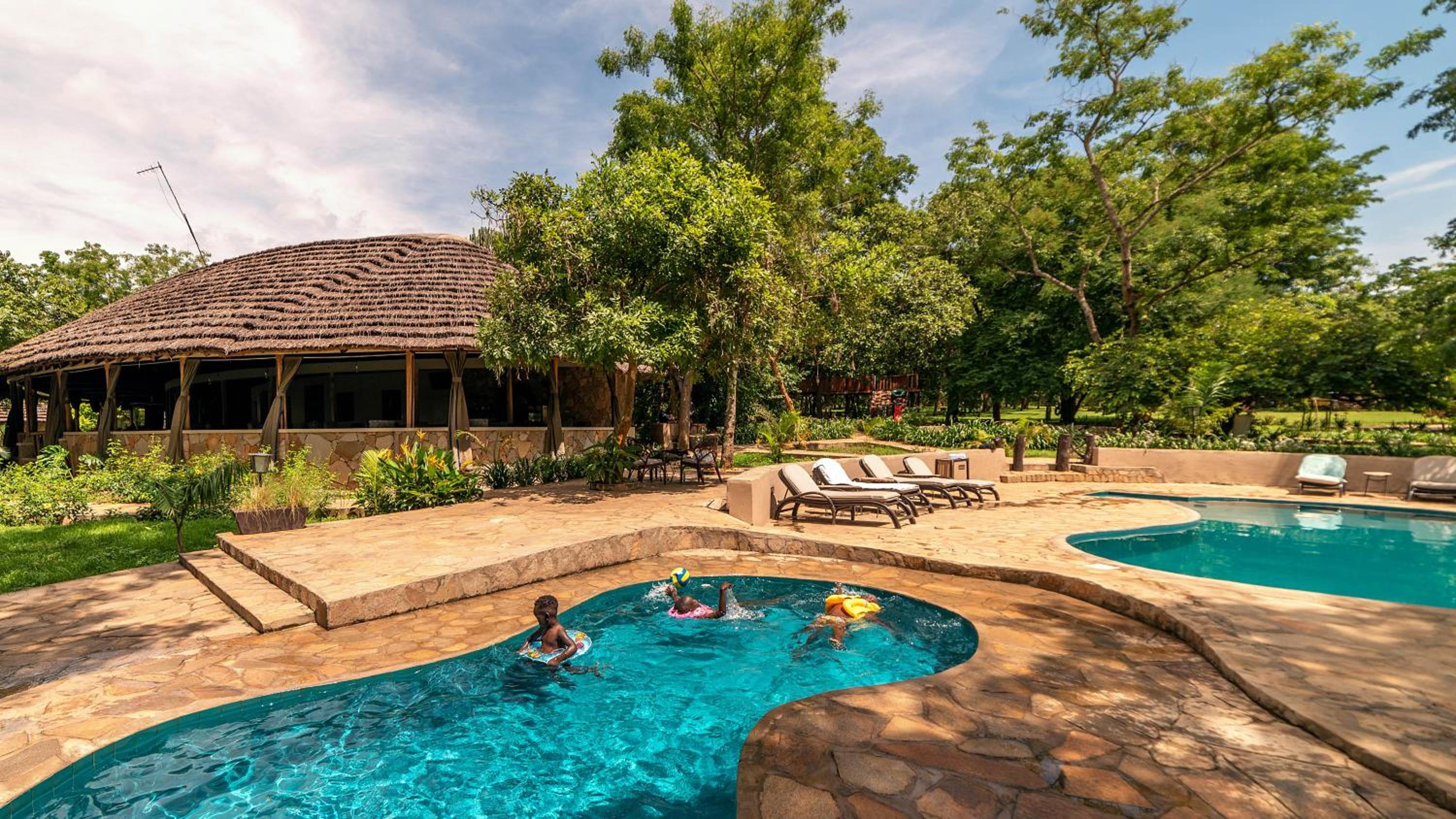 Sambiya River Lodge 3