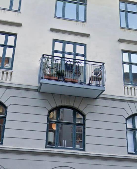 At Lars and Oscars - Vesterbro Apartment view 3