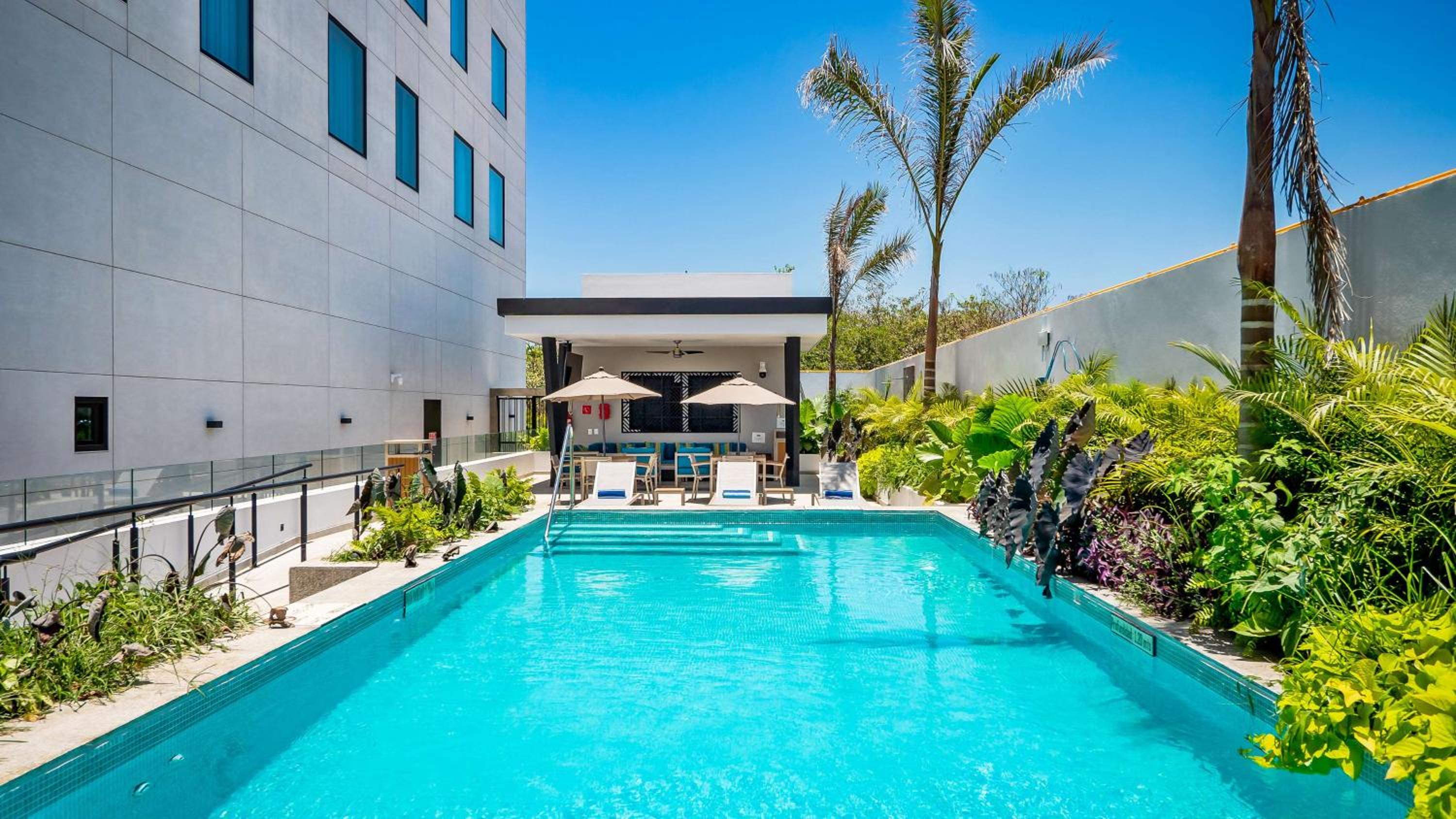 Riviera Nayarit Vacations - Hampton Inn By Hilton Nuevo Vallarta - Property Image 1