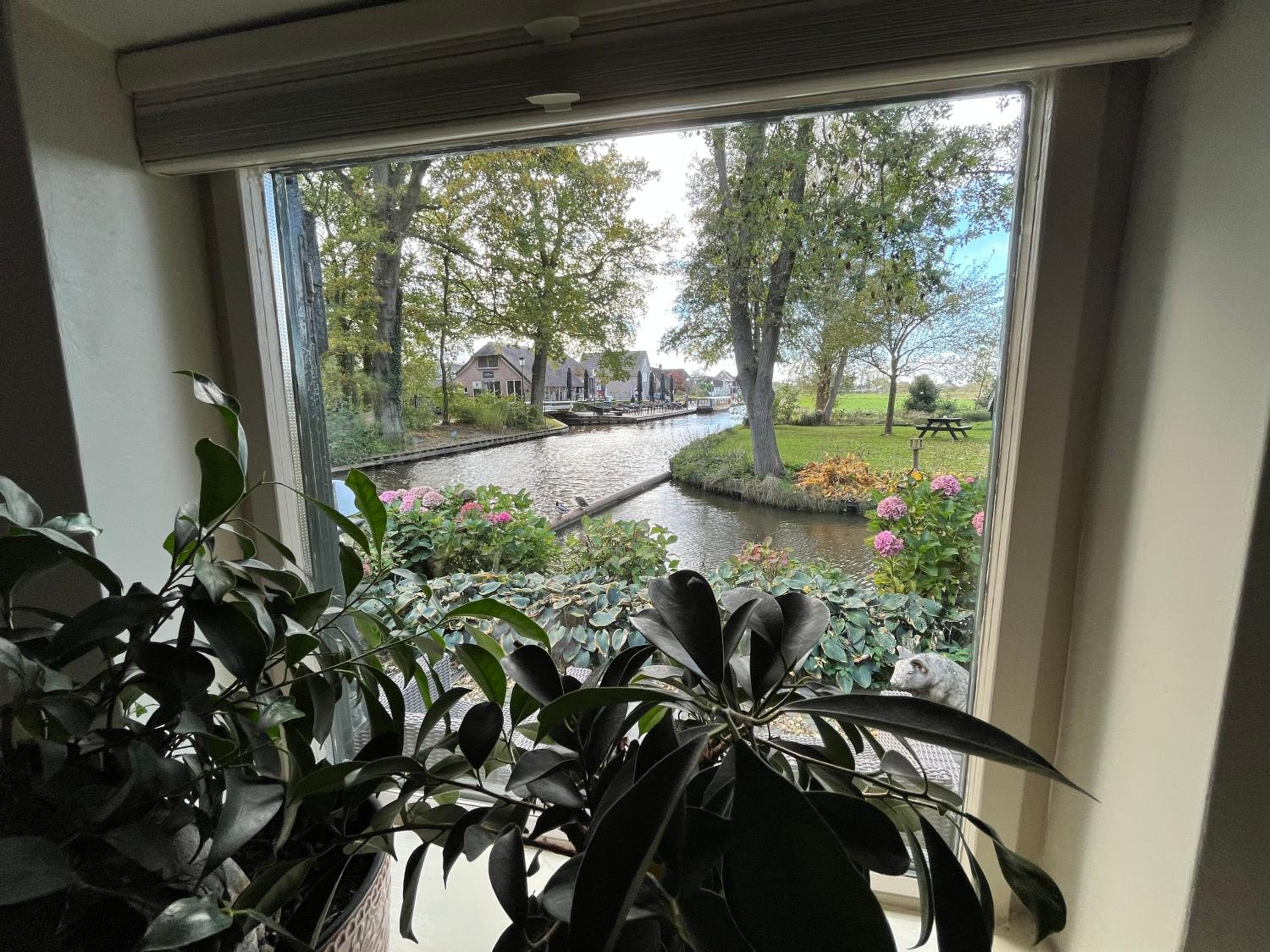 Plompeblad Guesthouse Giethoorn