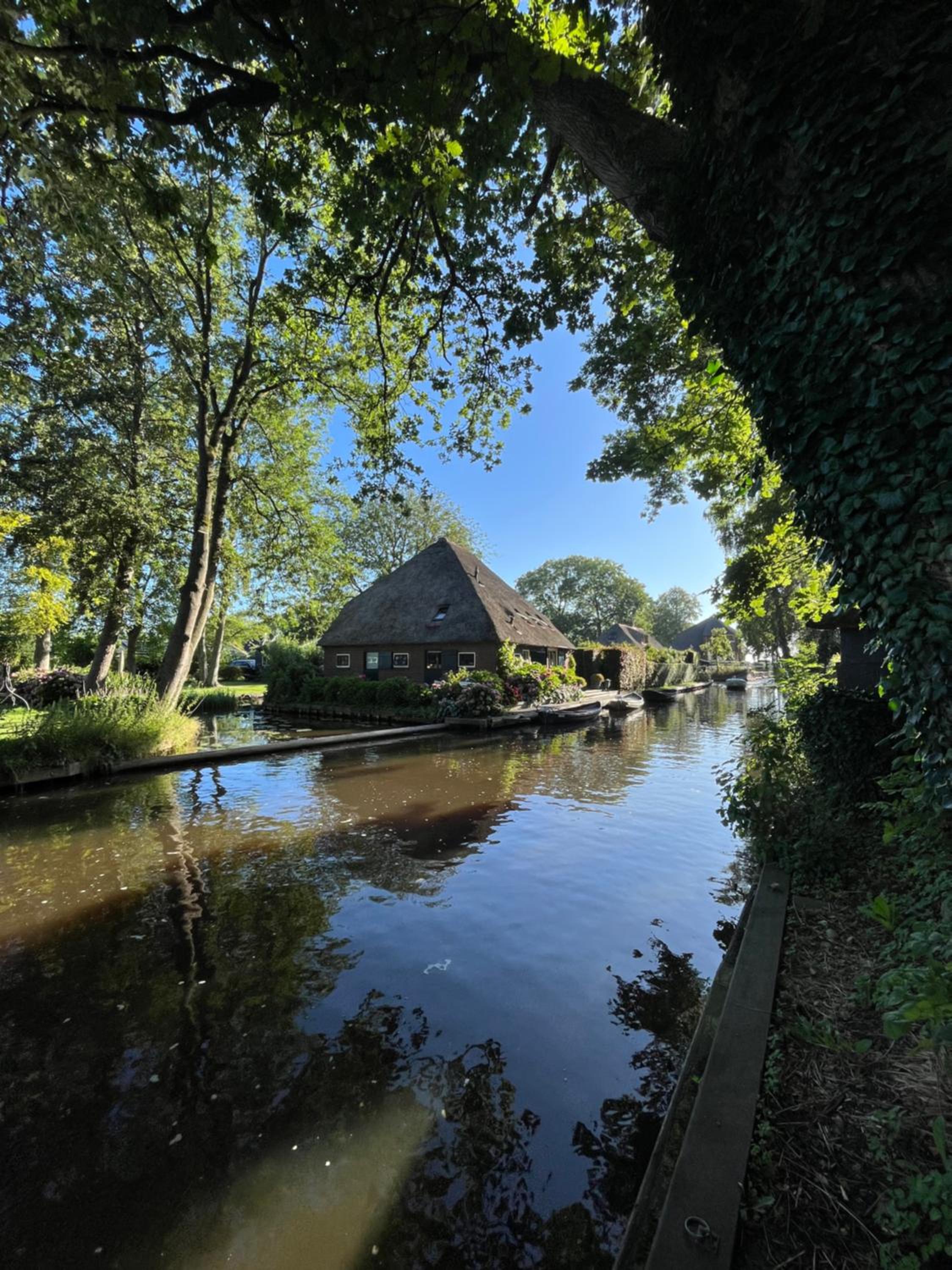 Plompeblad Guesthouse Giethoorn