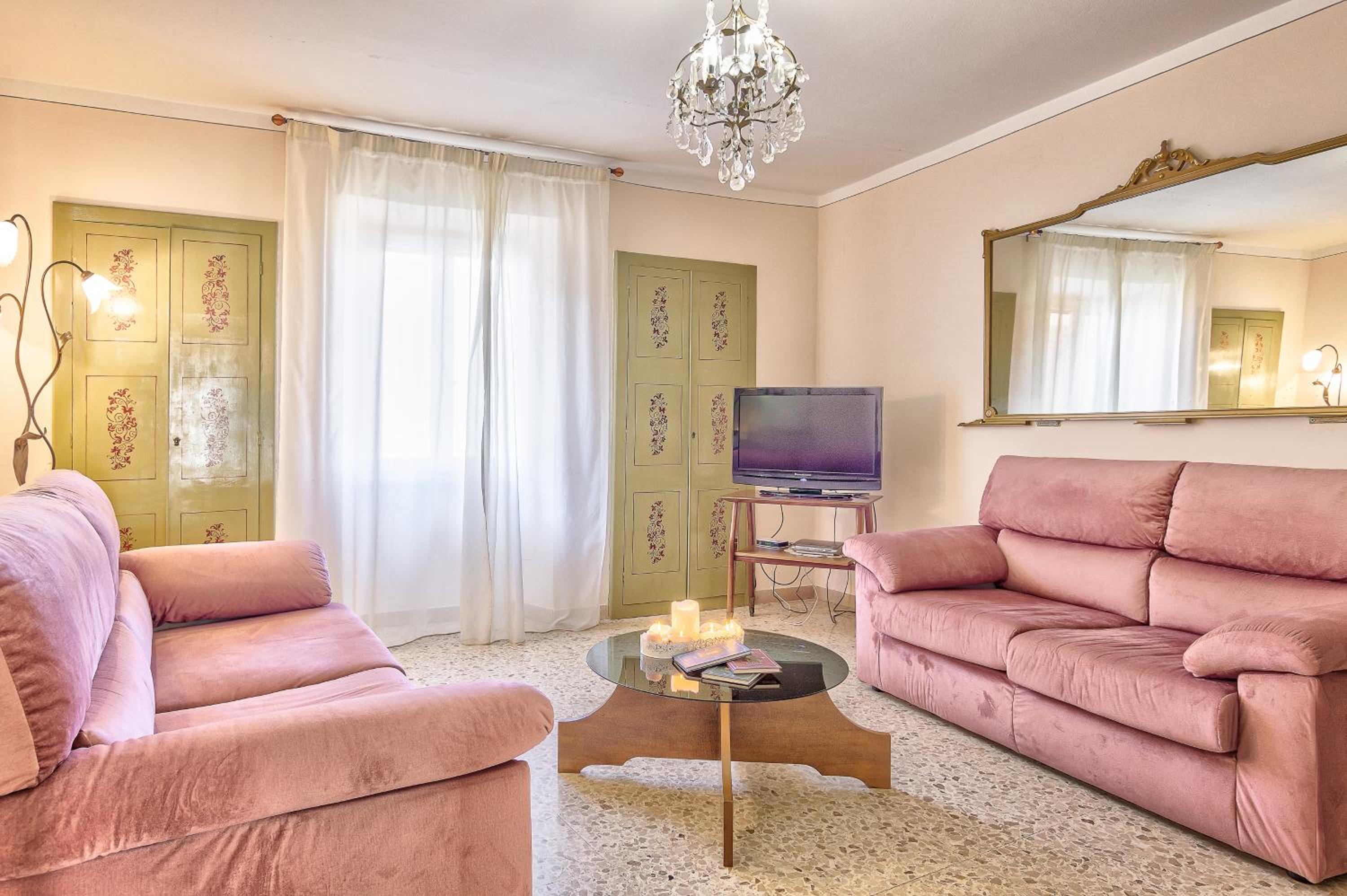 Casa Bacco - Together in Tuscany view 2