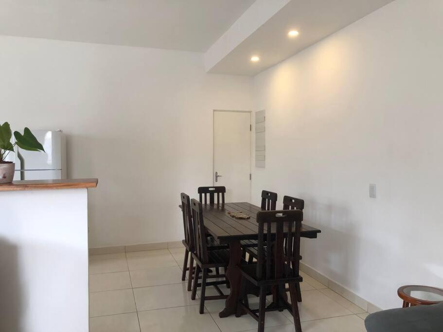 (Casa A.MAR) Conforto na região central e praiana.