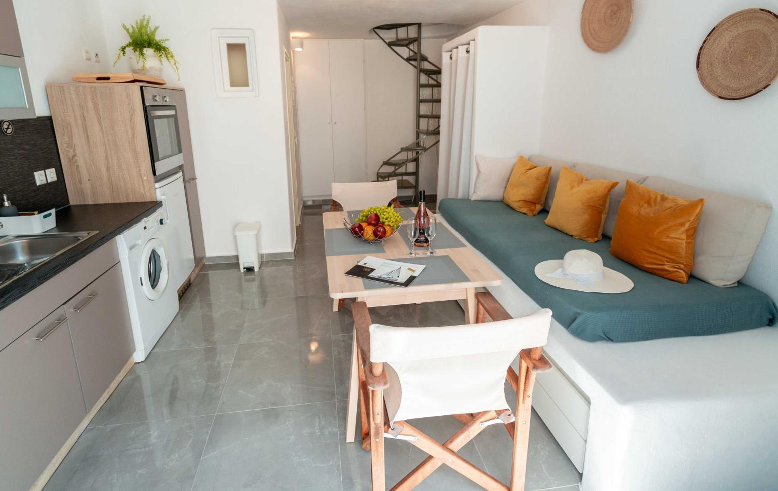 Santorini Karterados Retreat