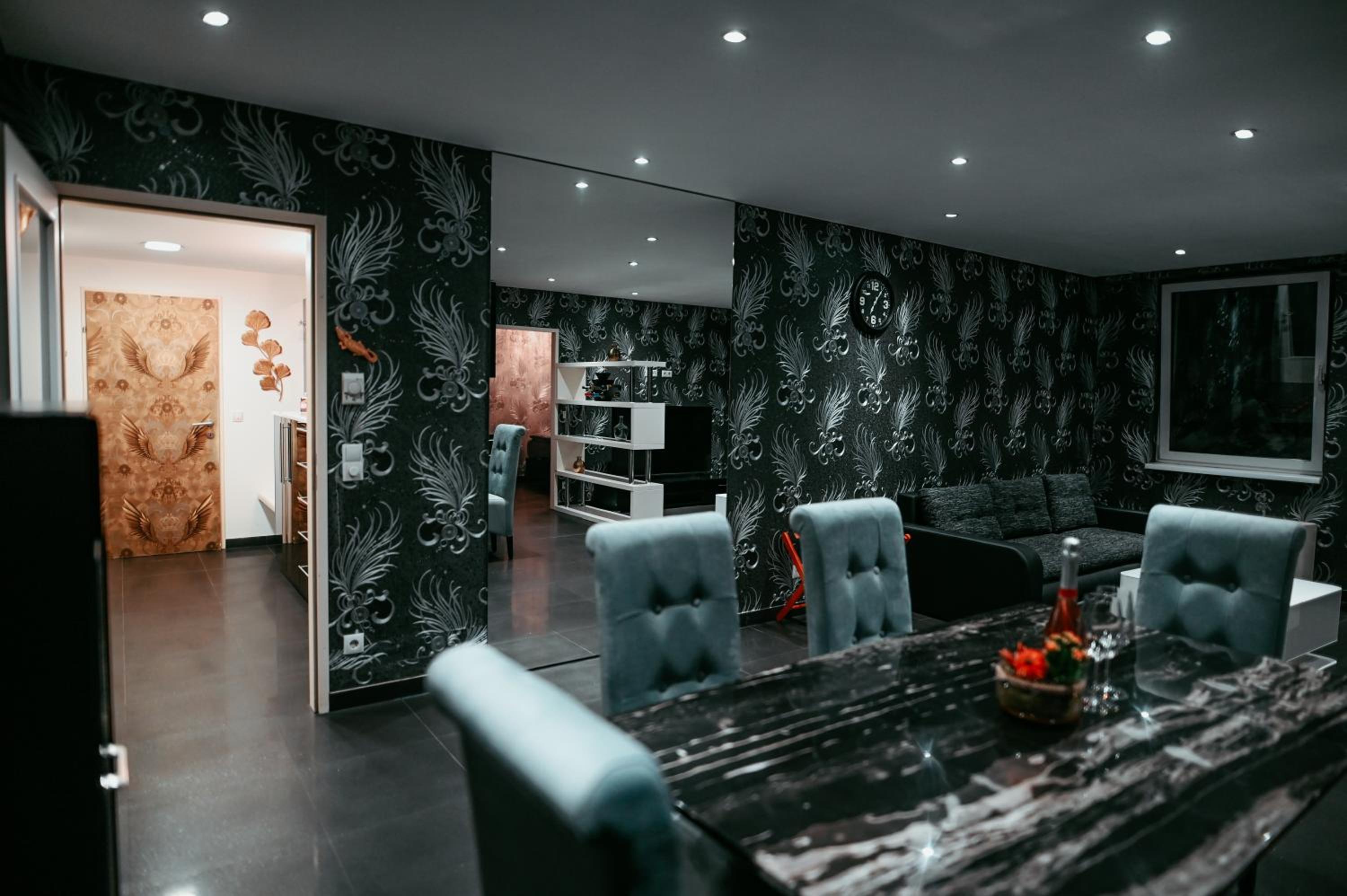 VIP Vienna Shopping Center 5 Appartment