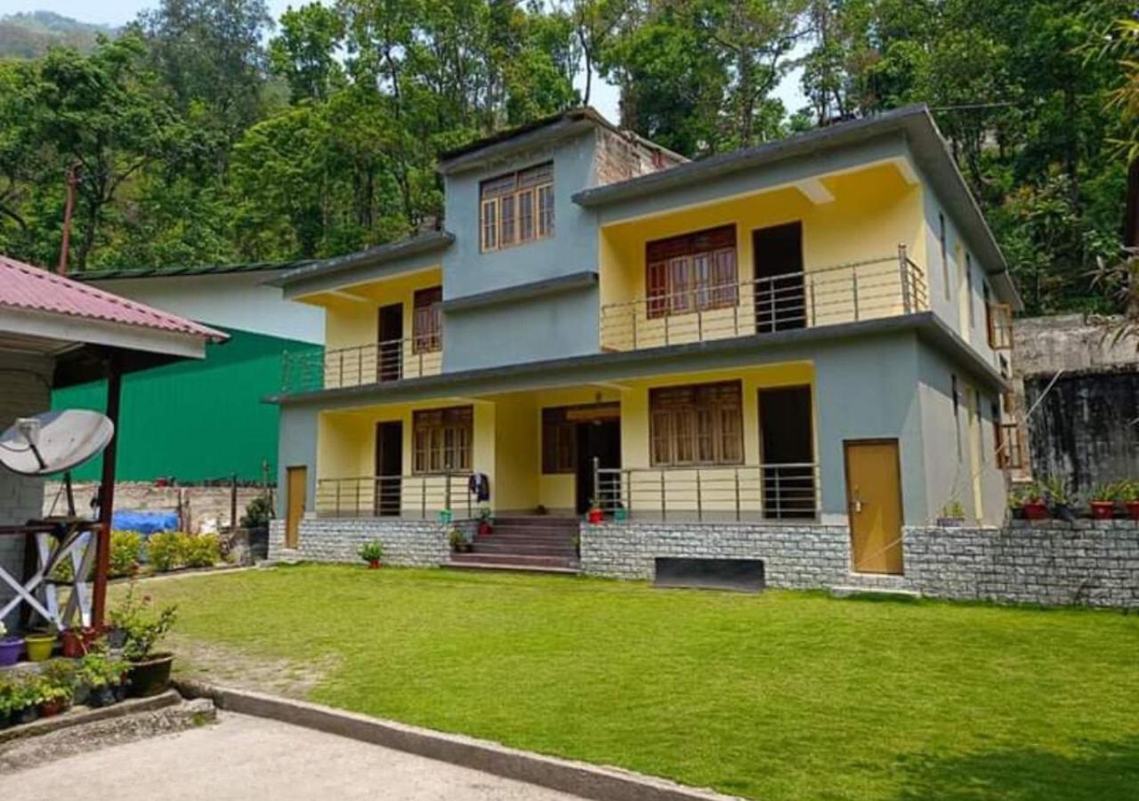 Lingtam Yangsel River Retreat by StayApart